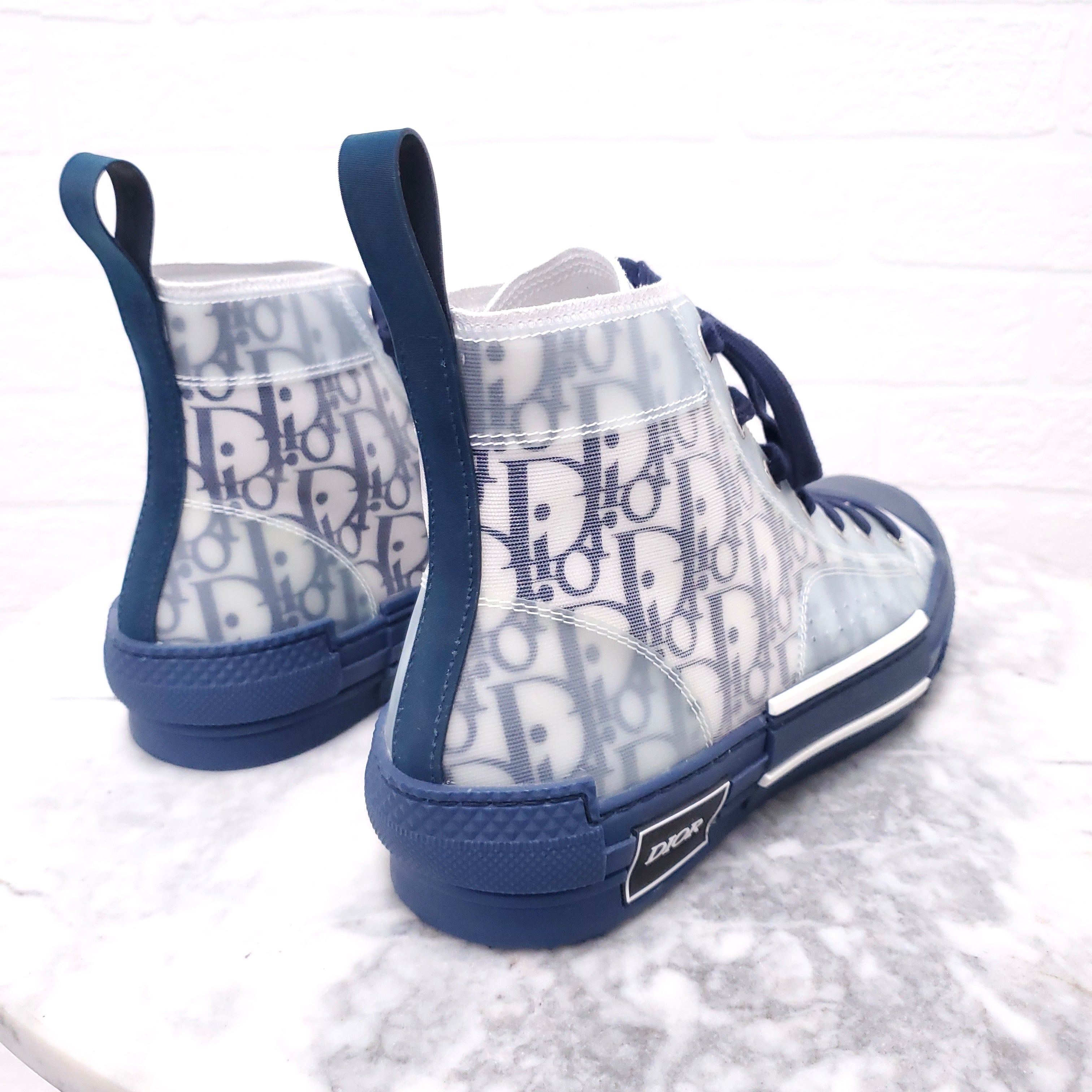 CHRISTIAN DIOR NAVY AND WHITE OBLIQUE SNEAKERS - SIZE 40
