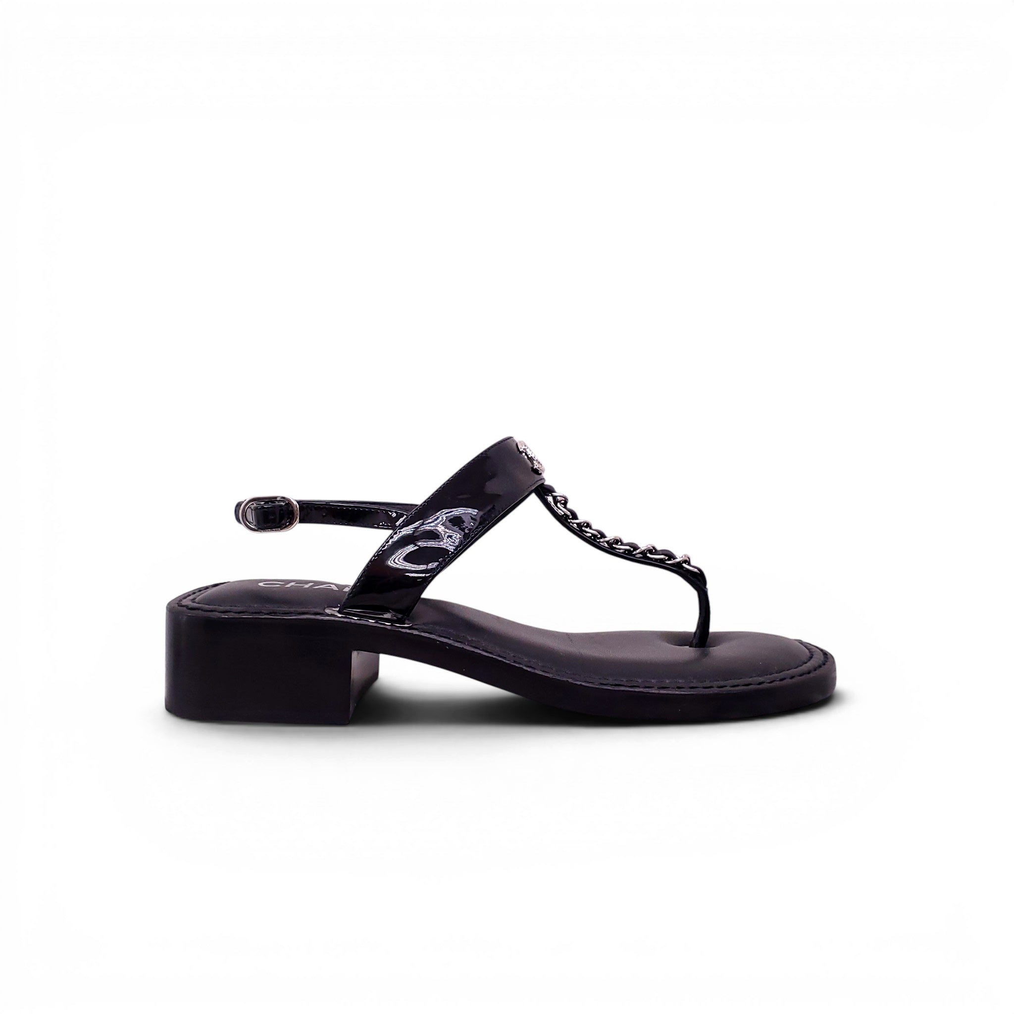 CHANEL 22C BLACK PATENT SILVER CHAIN CC LOGO SANDALS - SIZE 36.5
