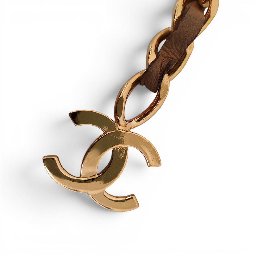 CHANEL 90'S GOLD PLATED CAMEL LEATHER CHAIN BELT WITH LOGO PENDANT