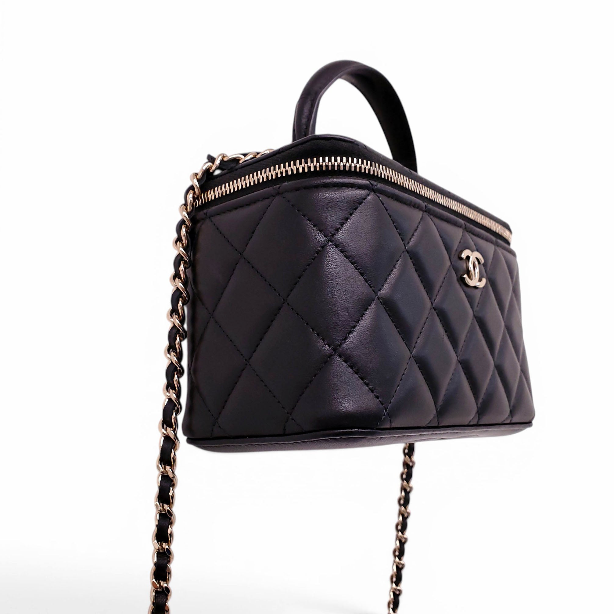 CHANEL BLACK LAMBSKIN QUILTED CC TOP HANDLE VANITY CASE CROSSBODY BAG