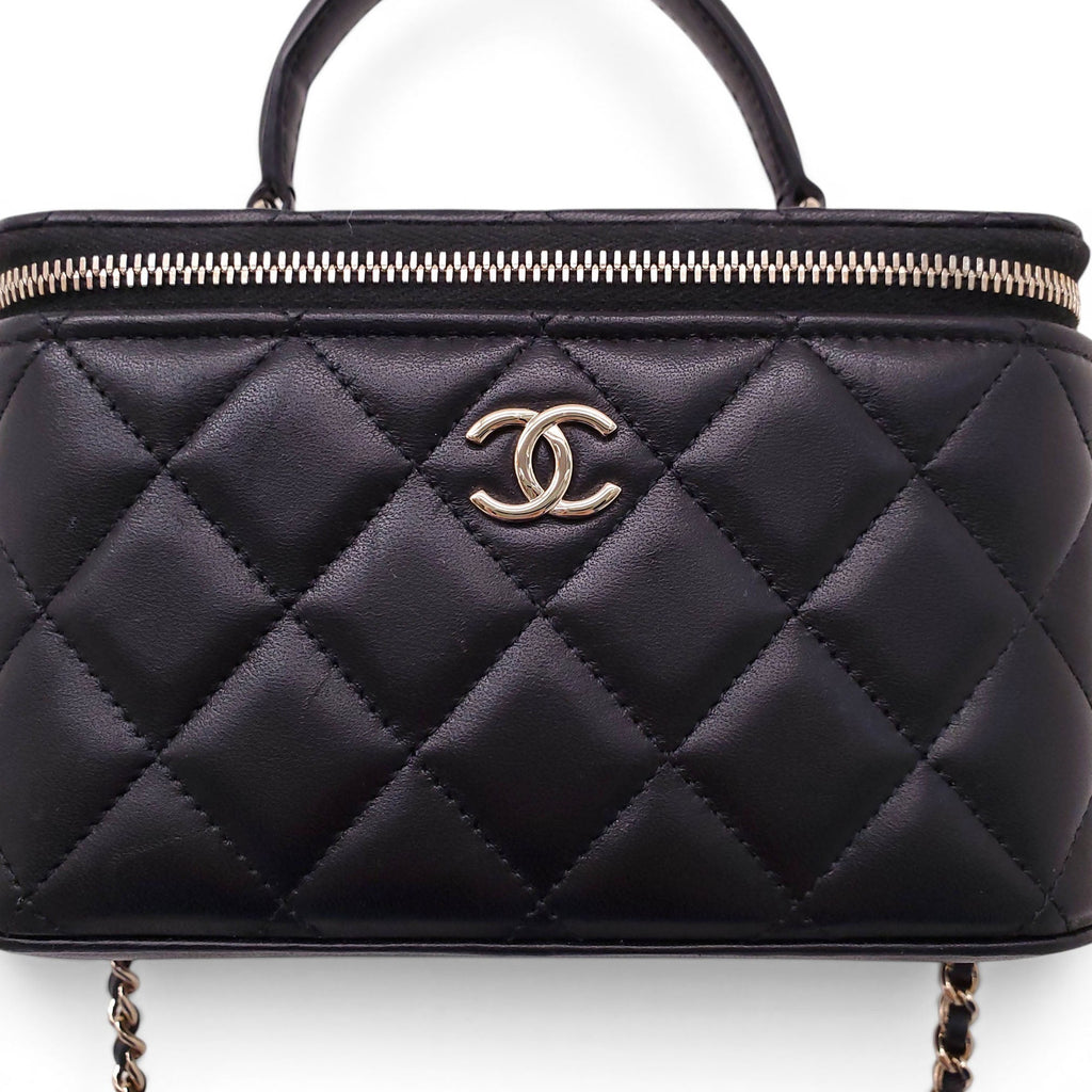 CHANEL BLACK LAMBSKIN QUILTED CC TOP HANDLE VANITY CASE CROSSBODY BAG