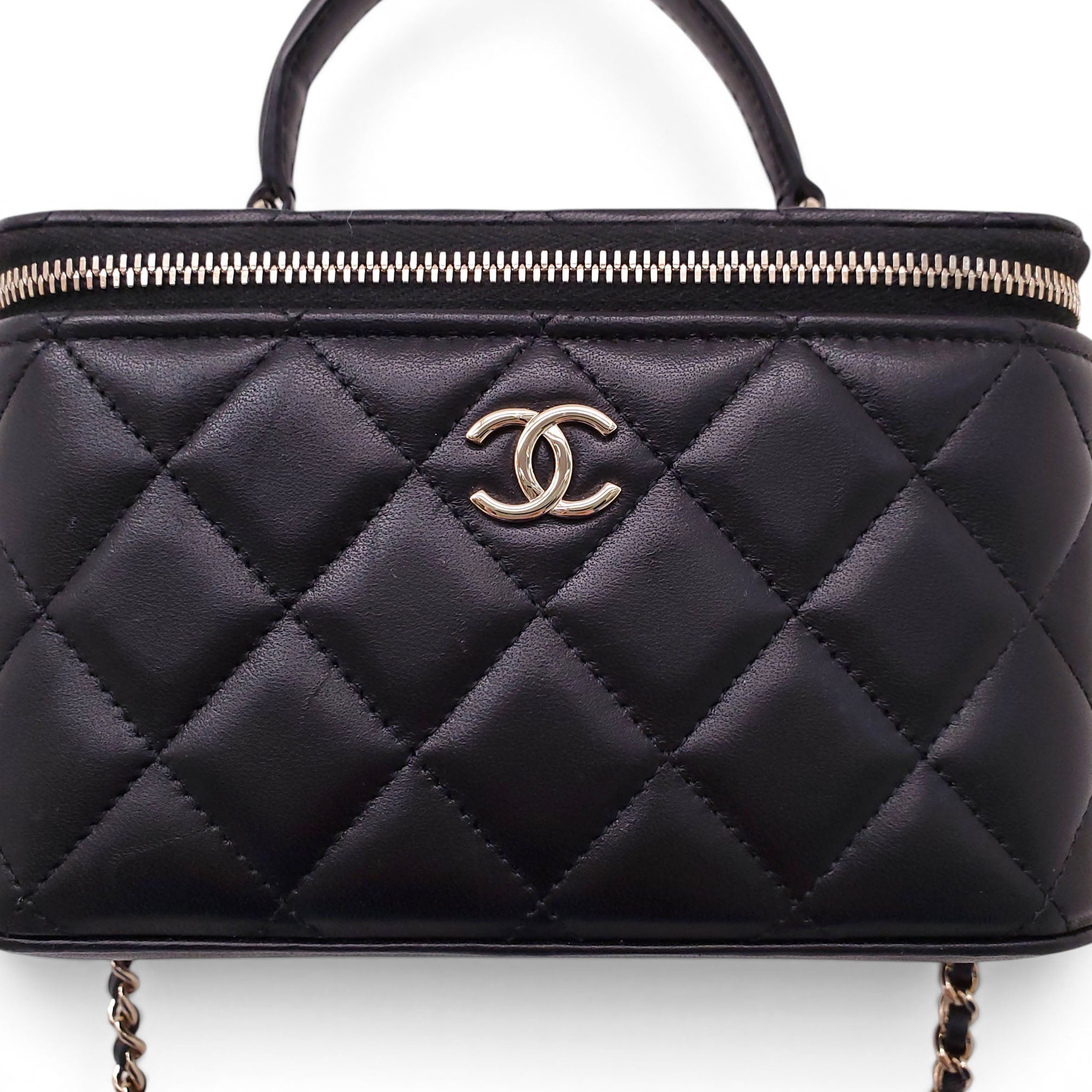 CHANEL BLACK LAMBSKIN QUILTED CC TOP HANDLE VANITY CASE CROSSBODY BAG