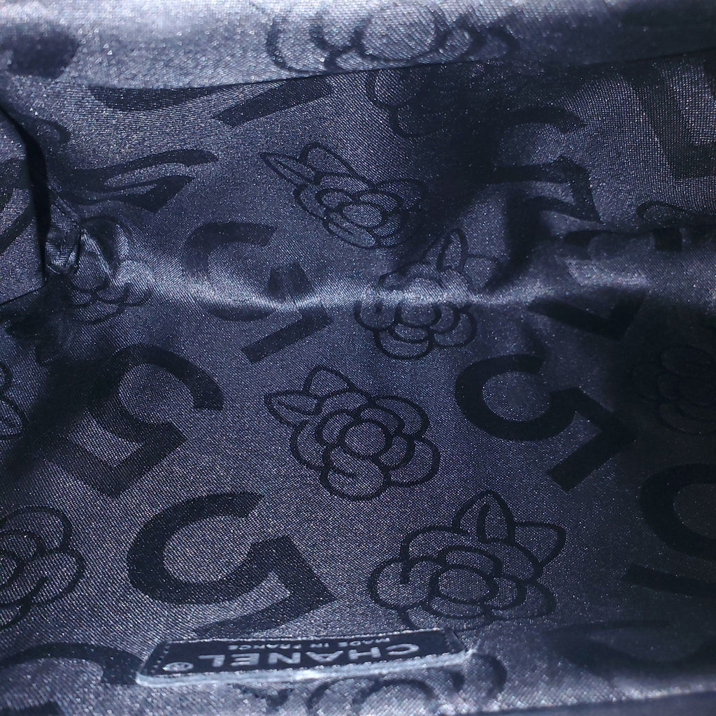 CHANEL BLACK MADEMOISELLE LIGNE CLUTCH