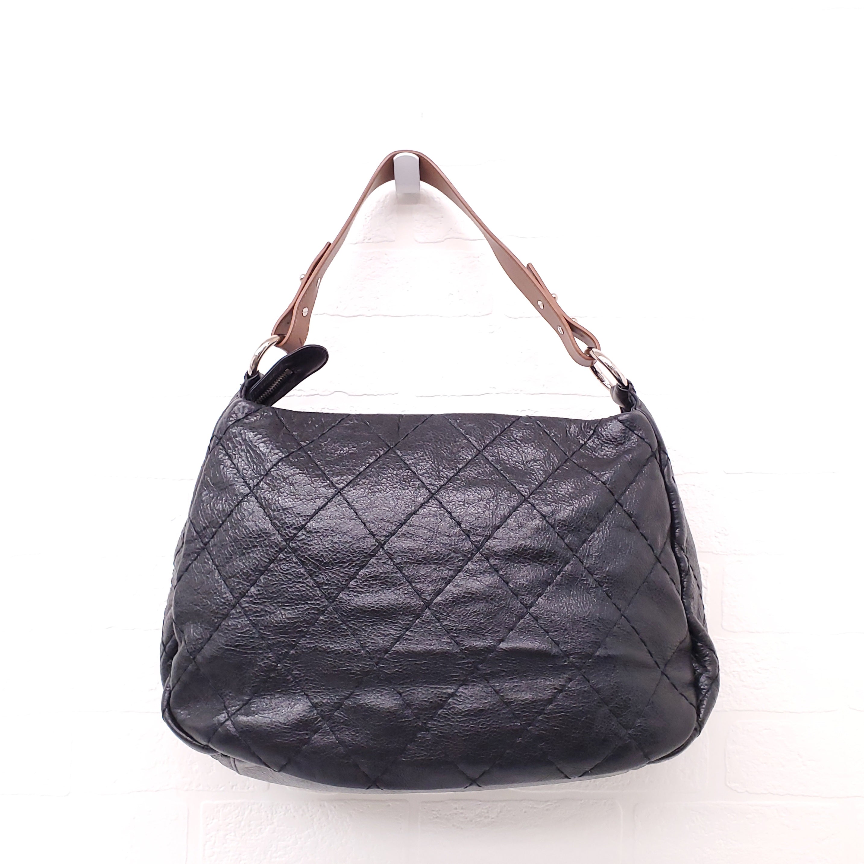 CHANEL BLACK SHOULDER BAG WITH BROWN SHOULDER STRAP