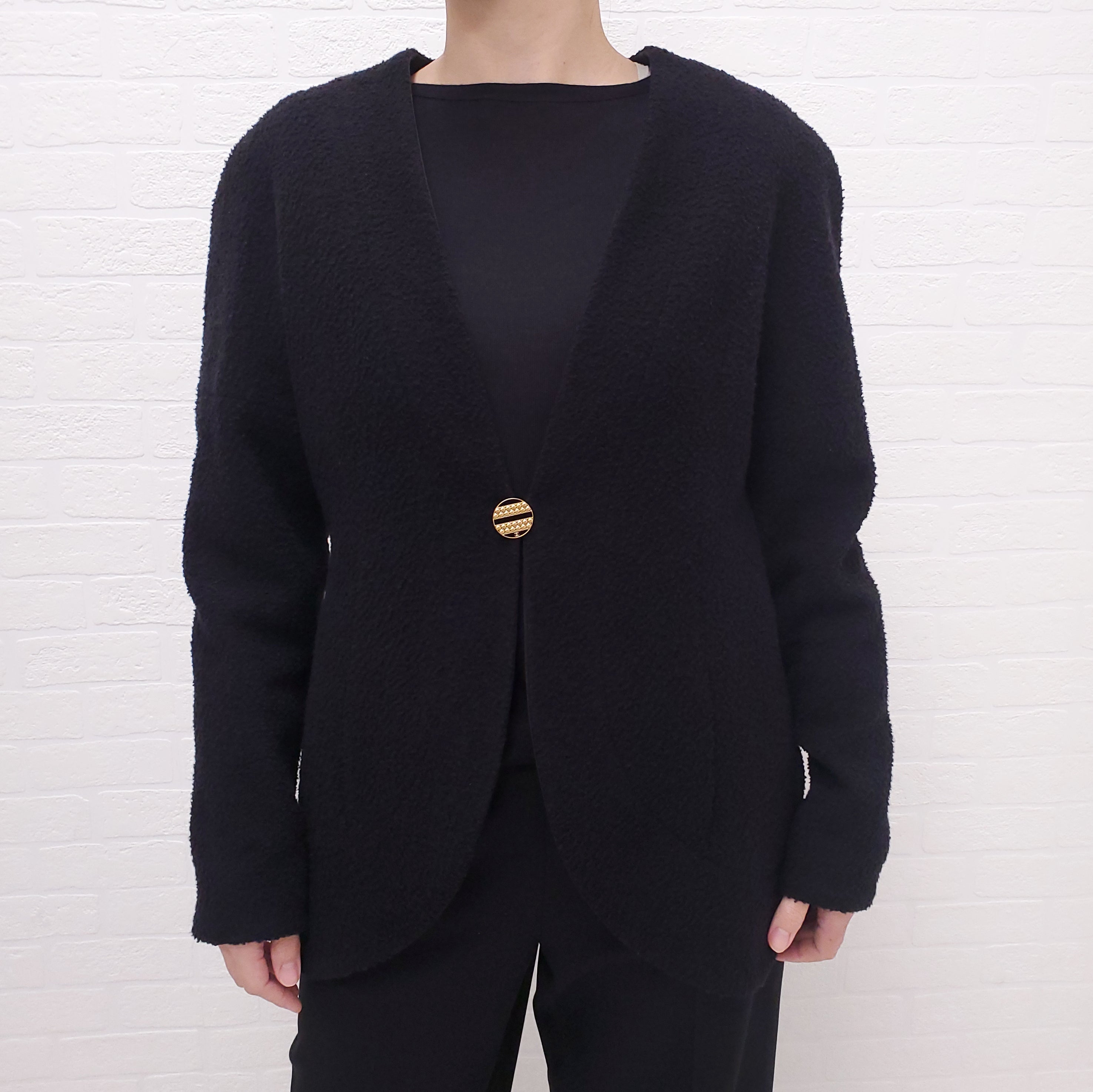 CHANEL BLACK TWEED JACKET WITH CC LOGO - SIZE 42