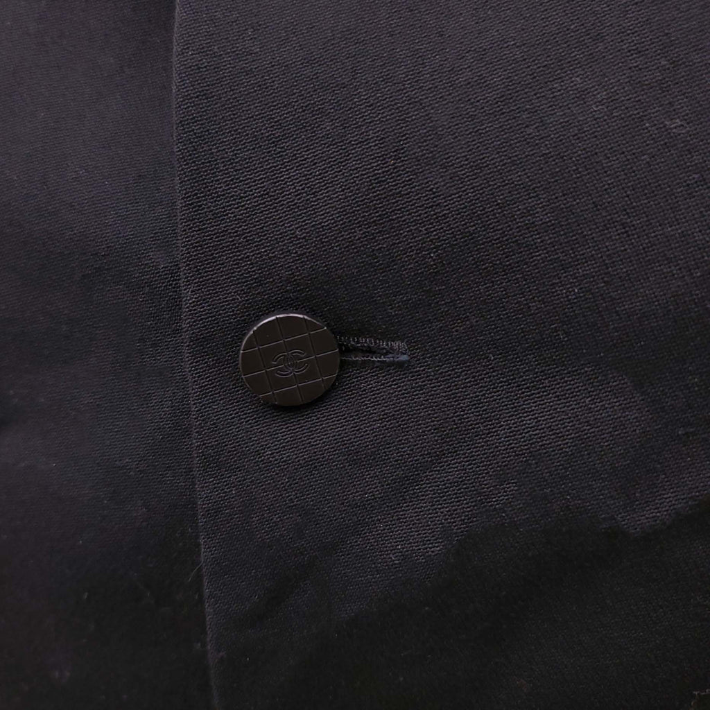 CHANEL BLACK VEST TOP WITH LOGO BUTTONS - SIZE 38