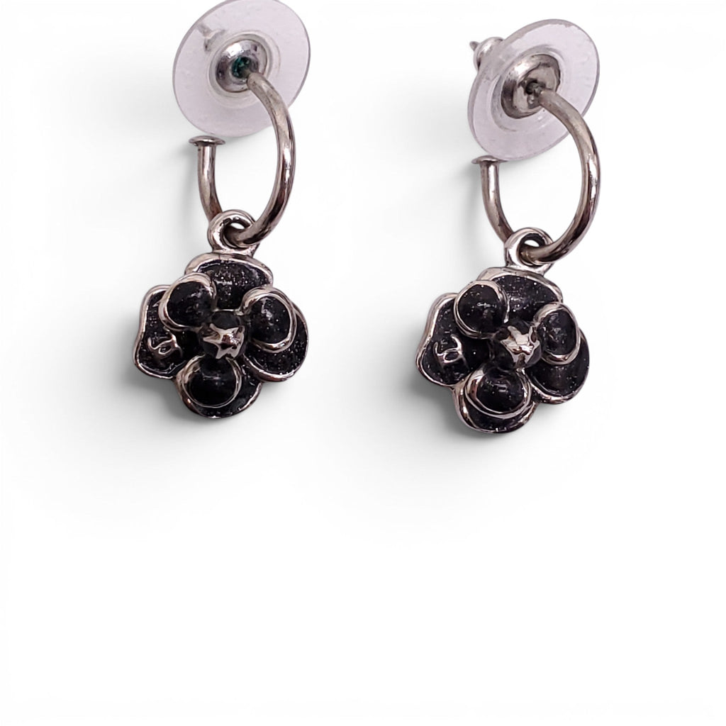 CHANEL ENAMEL CC CAMÉLIA DROP EARRINGS