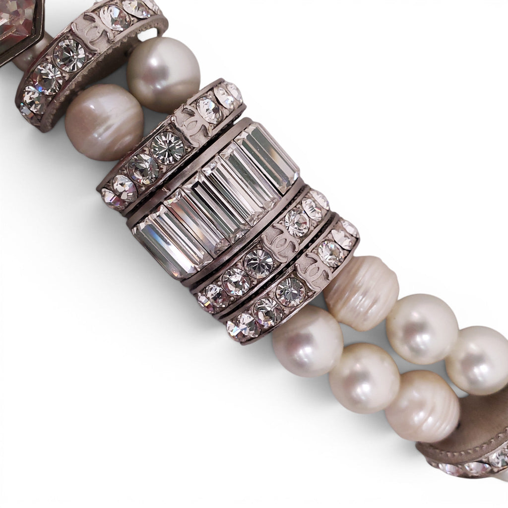 CHANEL FAUX PEARL CRYSTAL BELT
