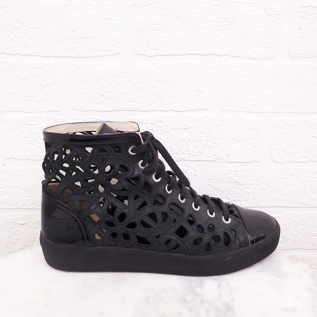 CHANEL LACE BLACK HIGHTOP SNEAKERS - SIZE 40