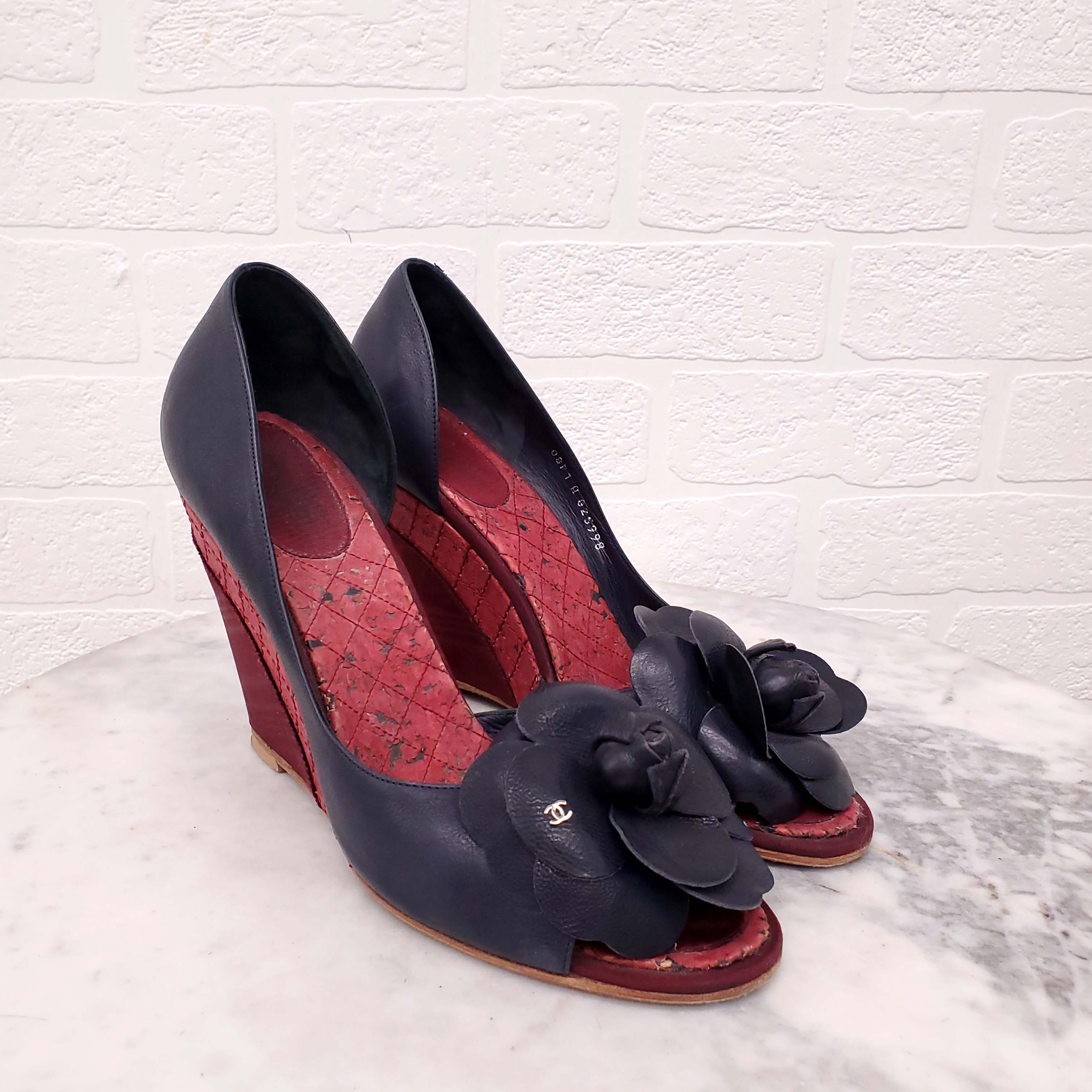 CHANEL NAVY AND BURGUNDY WEDGES - SIZE 40.5