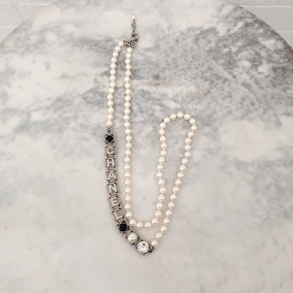 CHANEL PEARL AND SQUARE CRYSTAL 'CHANEL' NECKLACE