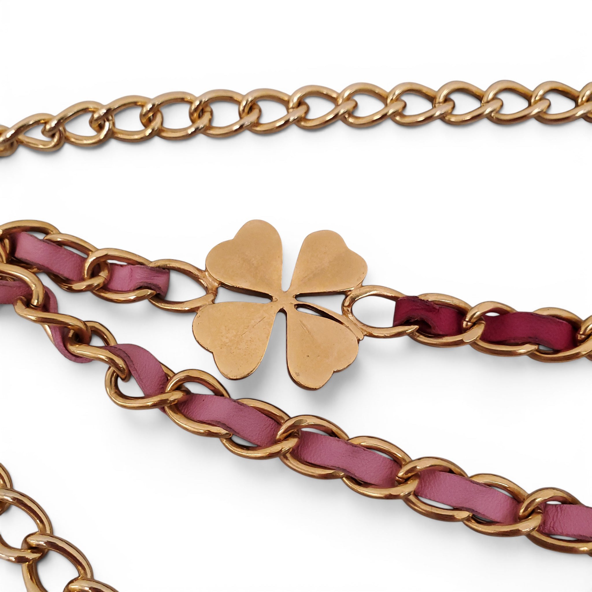 CHANEL PINK LEATHER CHAIN BELT WITH FOUR LEAF CLOVER AND LOGO