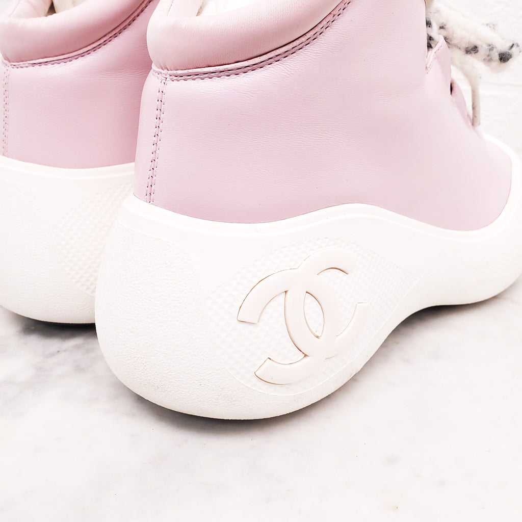 CHANEL PINK LEATHER LOGO BOOTS - SIZE 38.5
