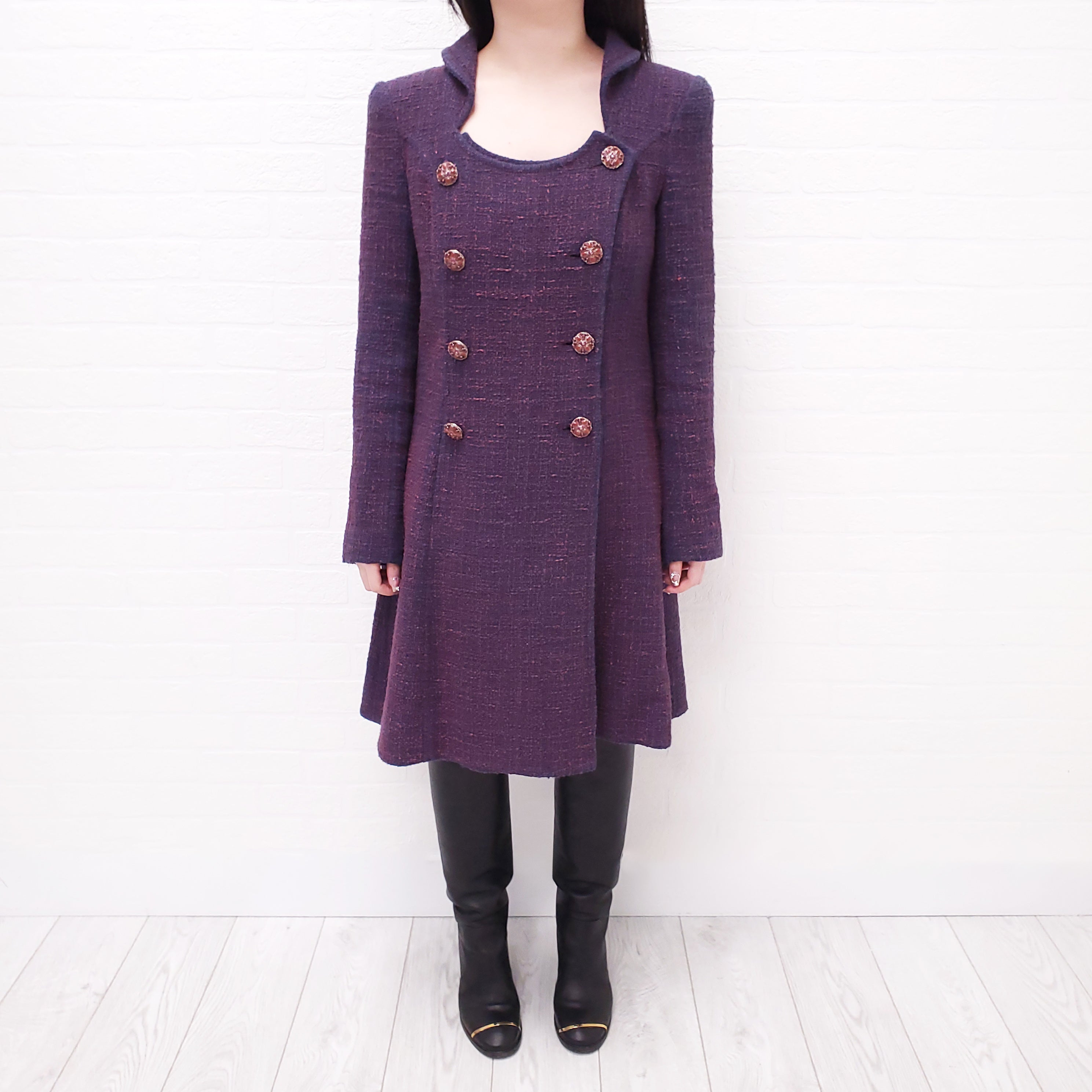 CHANEL PURPLE TWEED LONG COAT WITH LOGO BUTTONS - SIZE 40