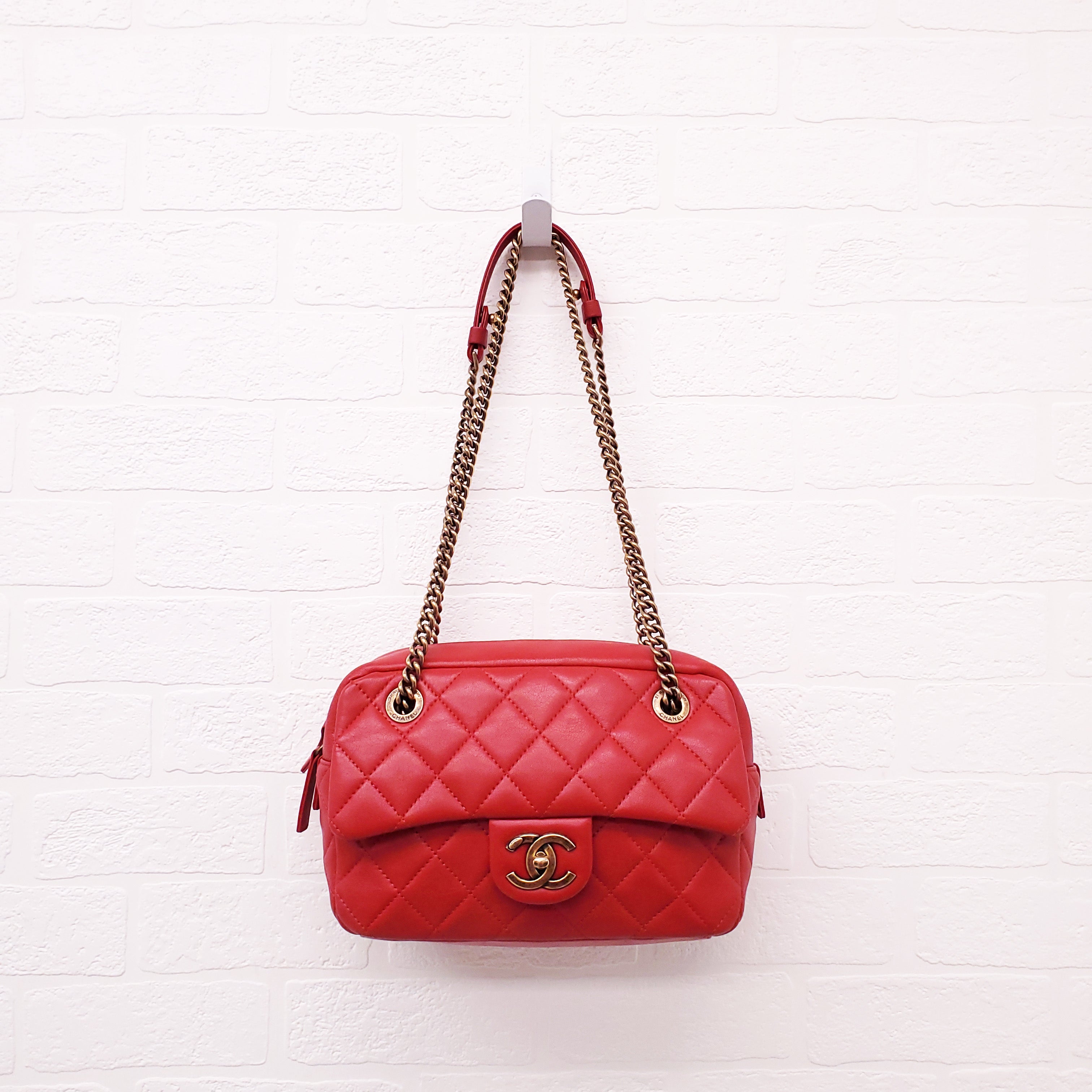 CHANEL RED QUILTED FRONT POCKET CAMERA BAG