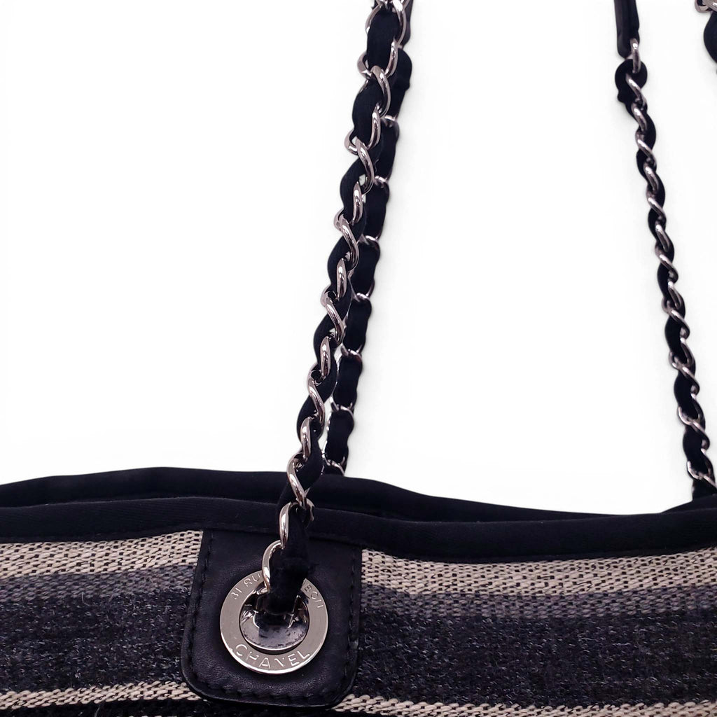 CHANEL SMALL STRIPED PARIS-HAMBURG DEAUVILLE TOTE BAG