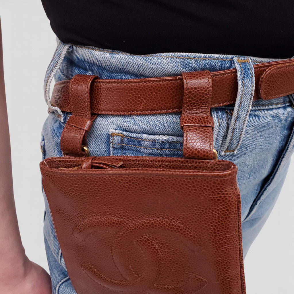 CHANEL VINTAGE BROWN CAVIAR LEATHER BELT BAG - SIZE 95