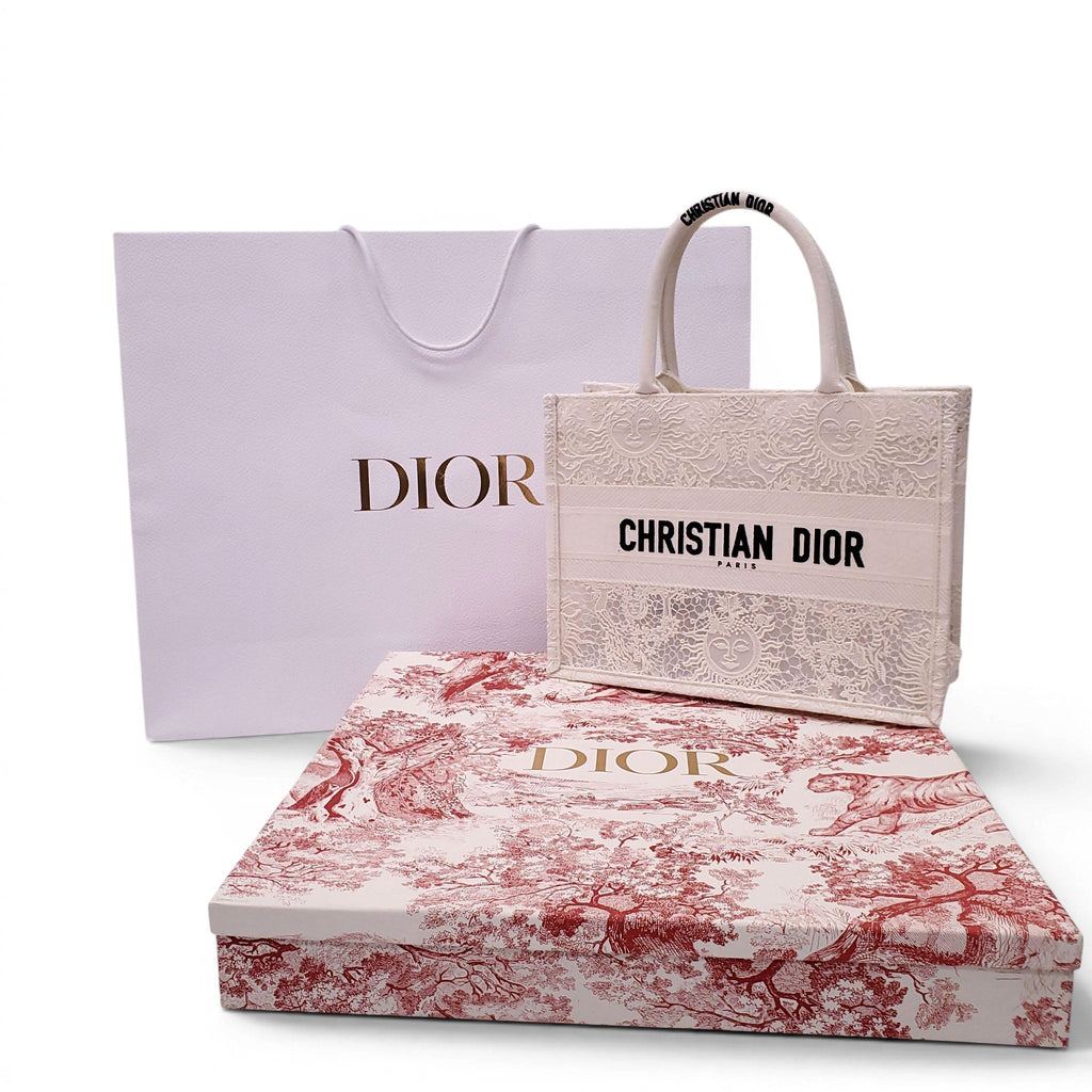 CHRISTIAN DIOR WHITE LACE BOOK TOTE BAG