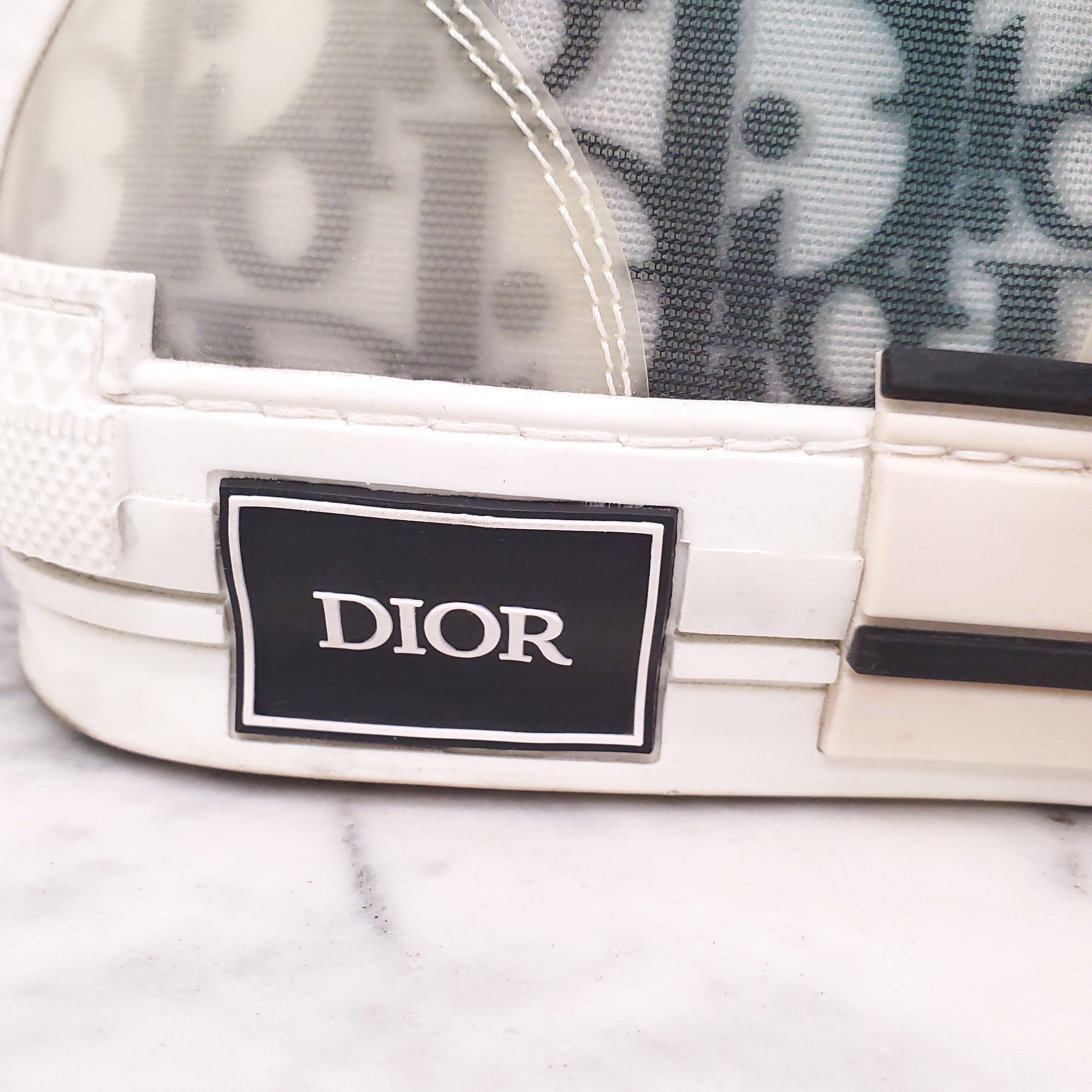 DIOR LOGO HIGHTOP SNEAKERS - SIZE 38