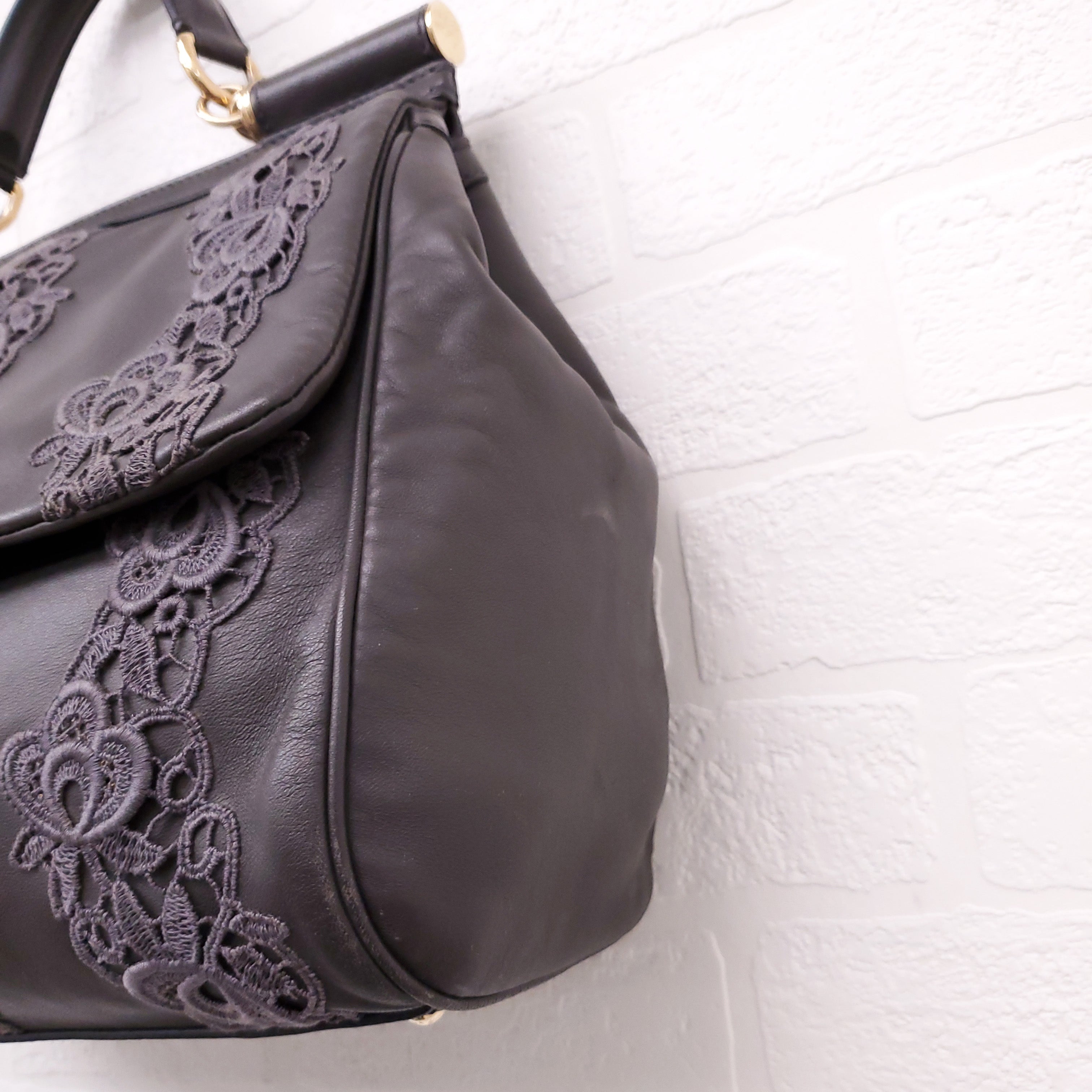 DOLCE & GABBANA GREY LACE LEATHER SICILY BAG
