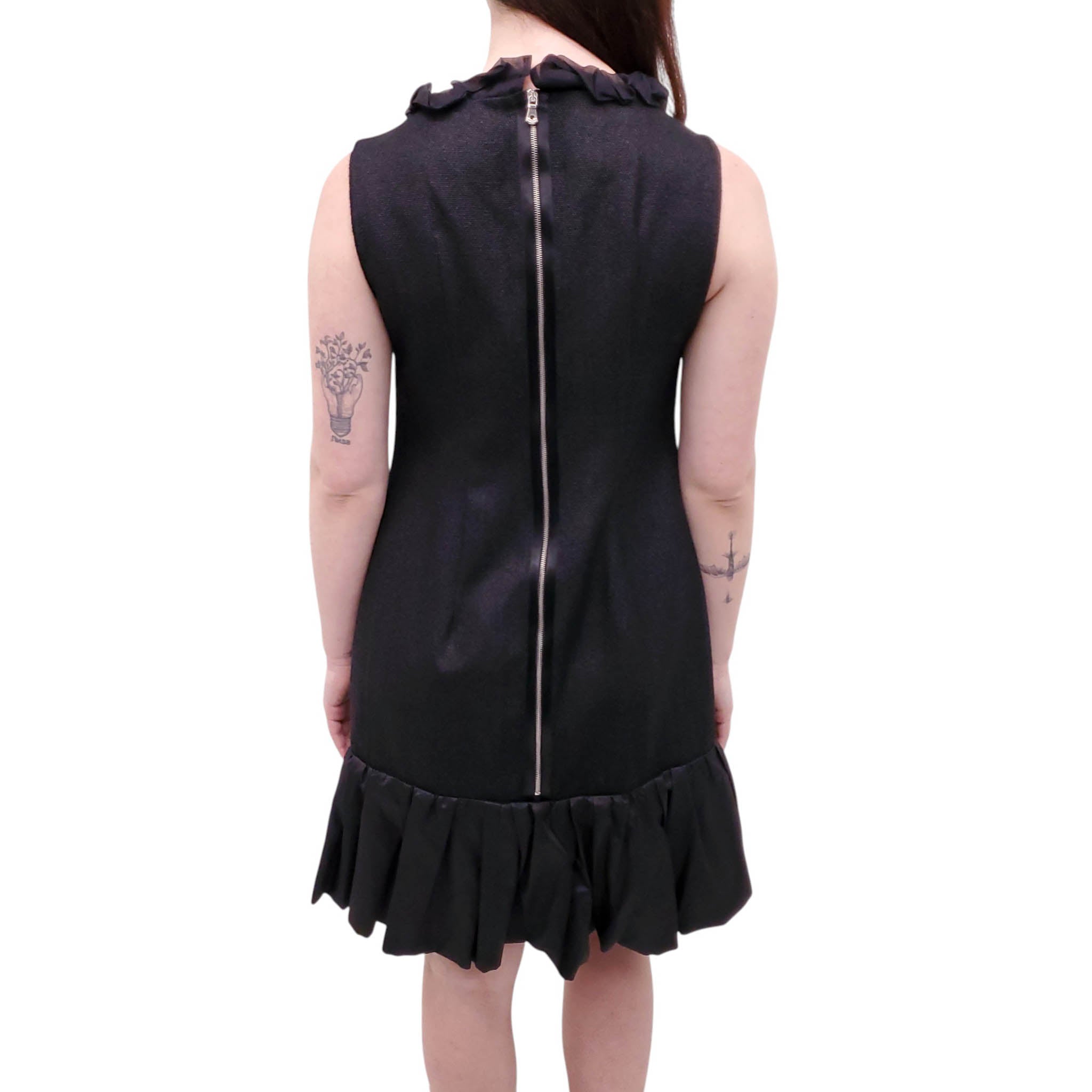 DOLCE & GABBANA KNIT DRESS WITH RUFFLE DETAIL - SIZE 46