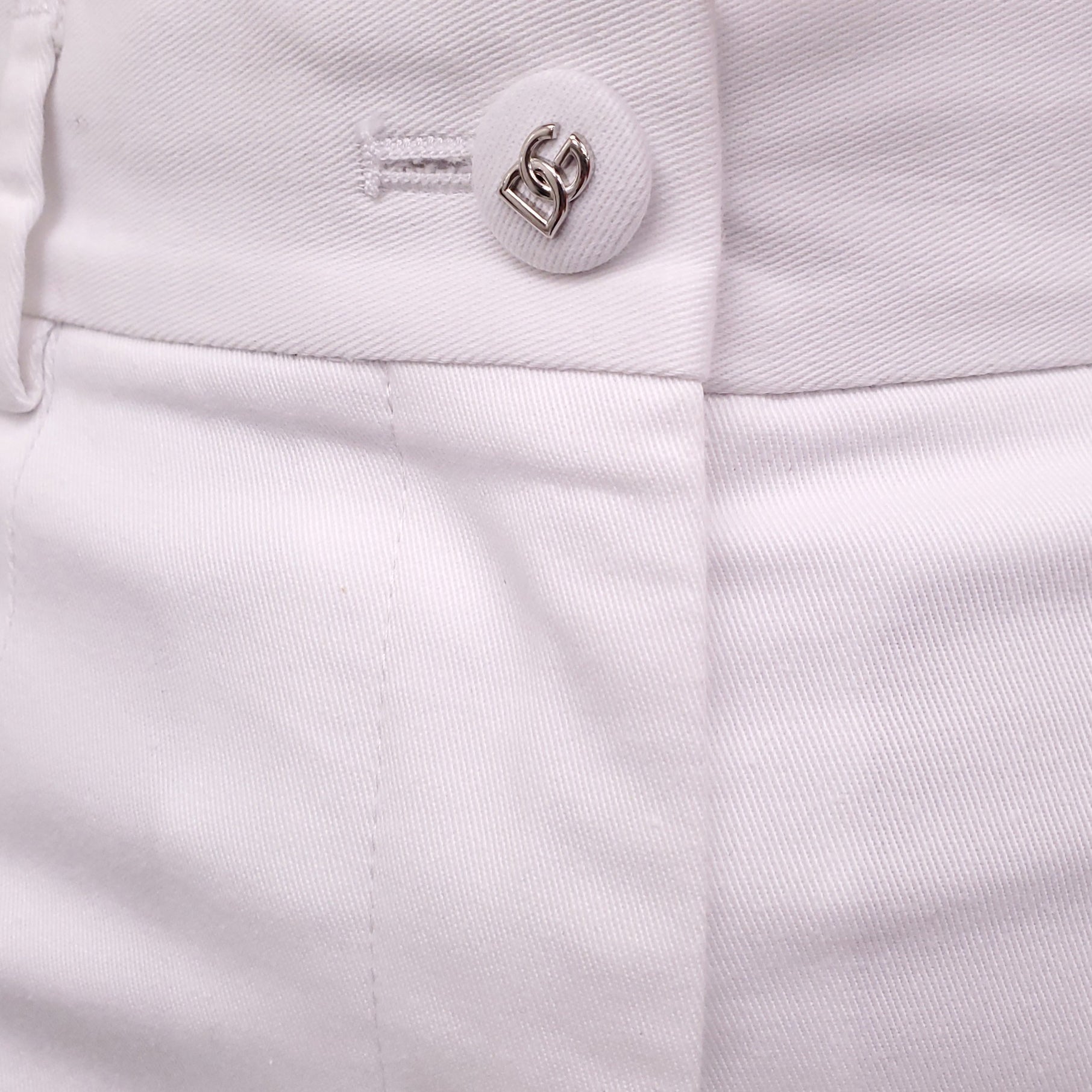 DOLCE & GABBANA WHITE TROUSERS WITH DG LOGO BUTTONS - SIZE 38