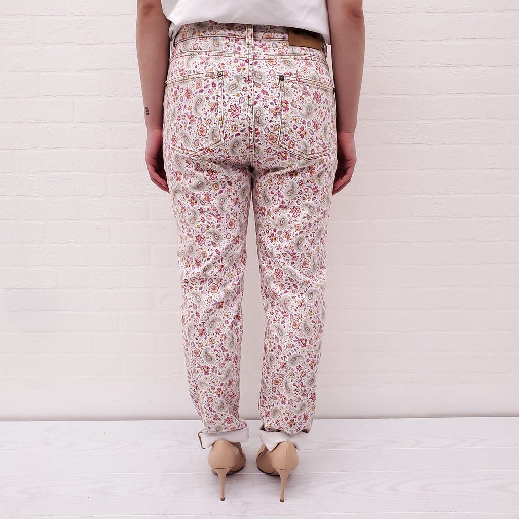 ETRO WHITE FLORAL AND PAISLEY JEANS - SIZE 30