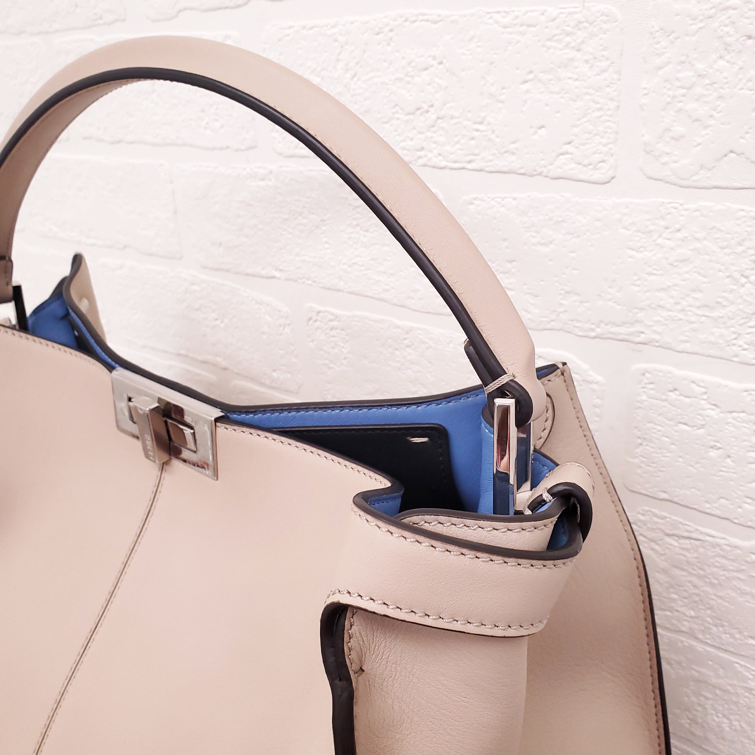 FENDI BEIGE LARGE 'VITELLO SETA CENTURY PEEKABOO' BAG