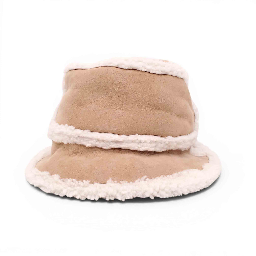 FENDI LOGO SHEARLING HAT - MEN'S SIZE S