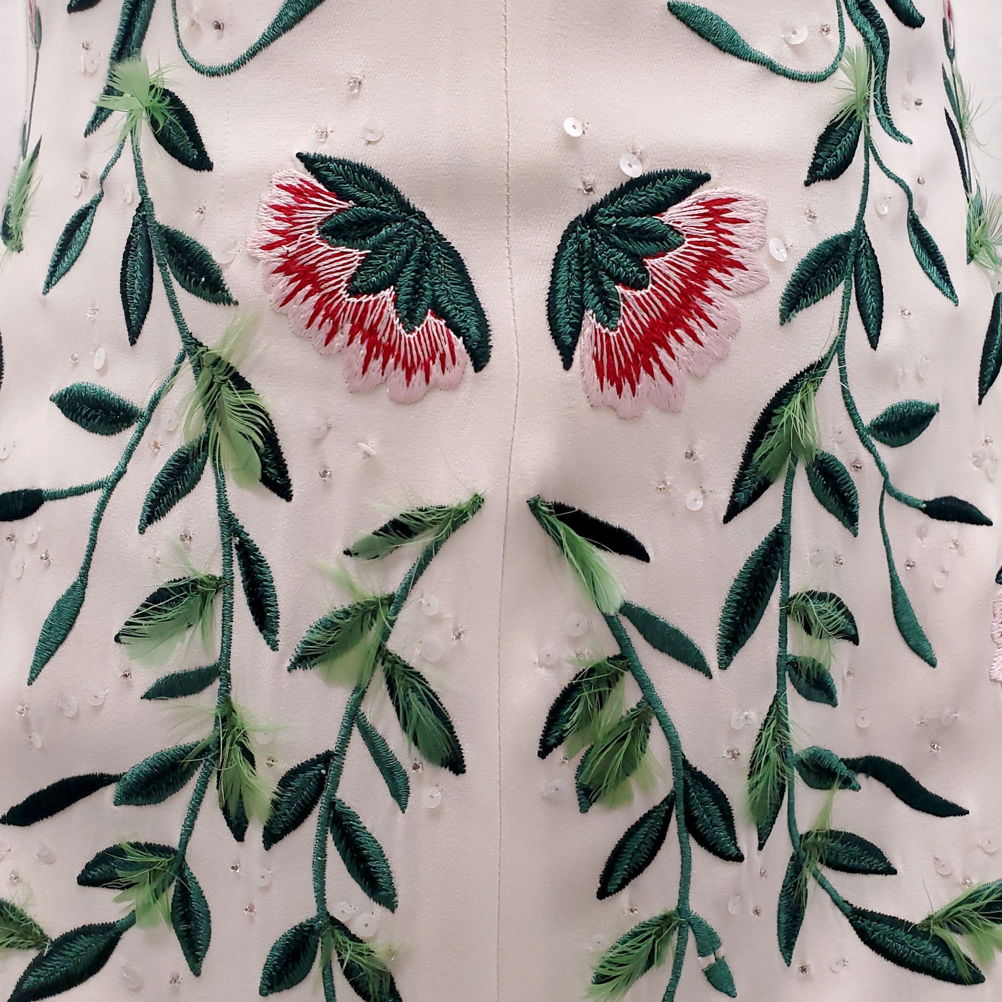 GIAMBATTISTA VALLI WHITE FLORAL SEQUIN GOWN - SIZE 42