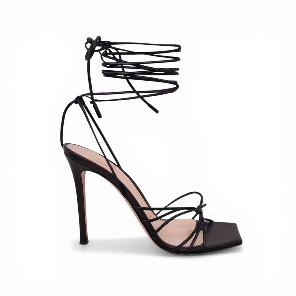 GIANVITO ROSSI BLACK LACE UP SANDAL HEELS - SIZE 39.5