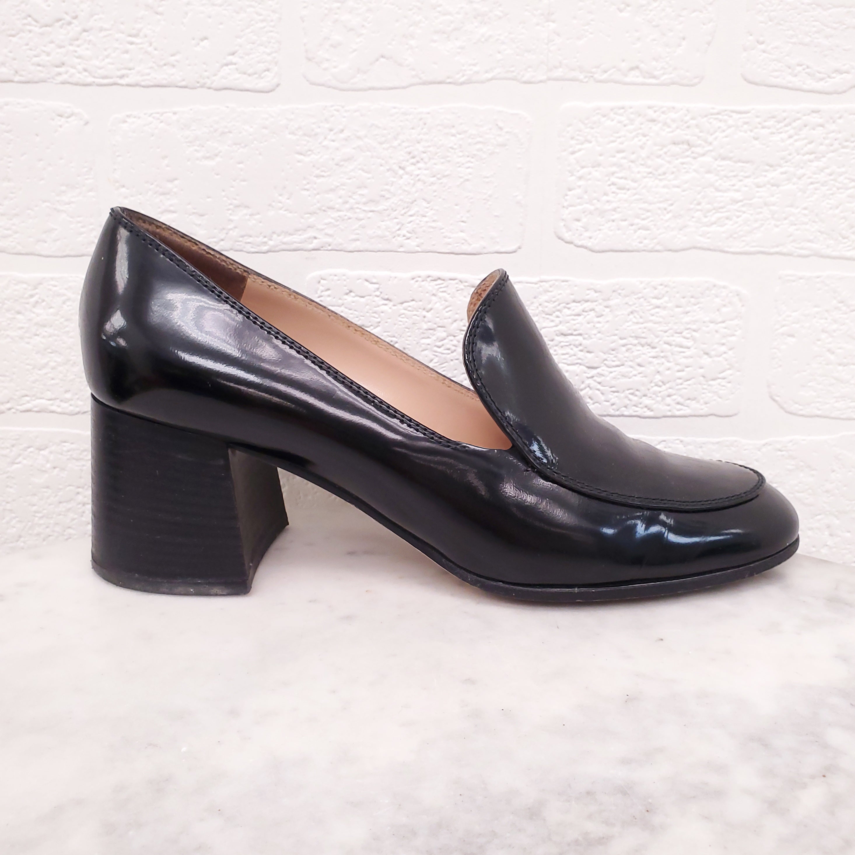 GIANVITO ROSSI BLACK PATENT MULES - SIZE 38.5