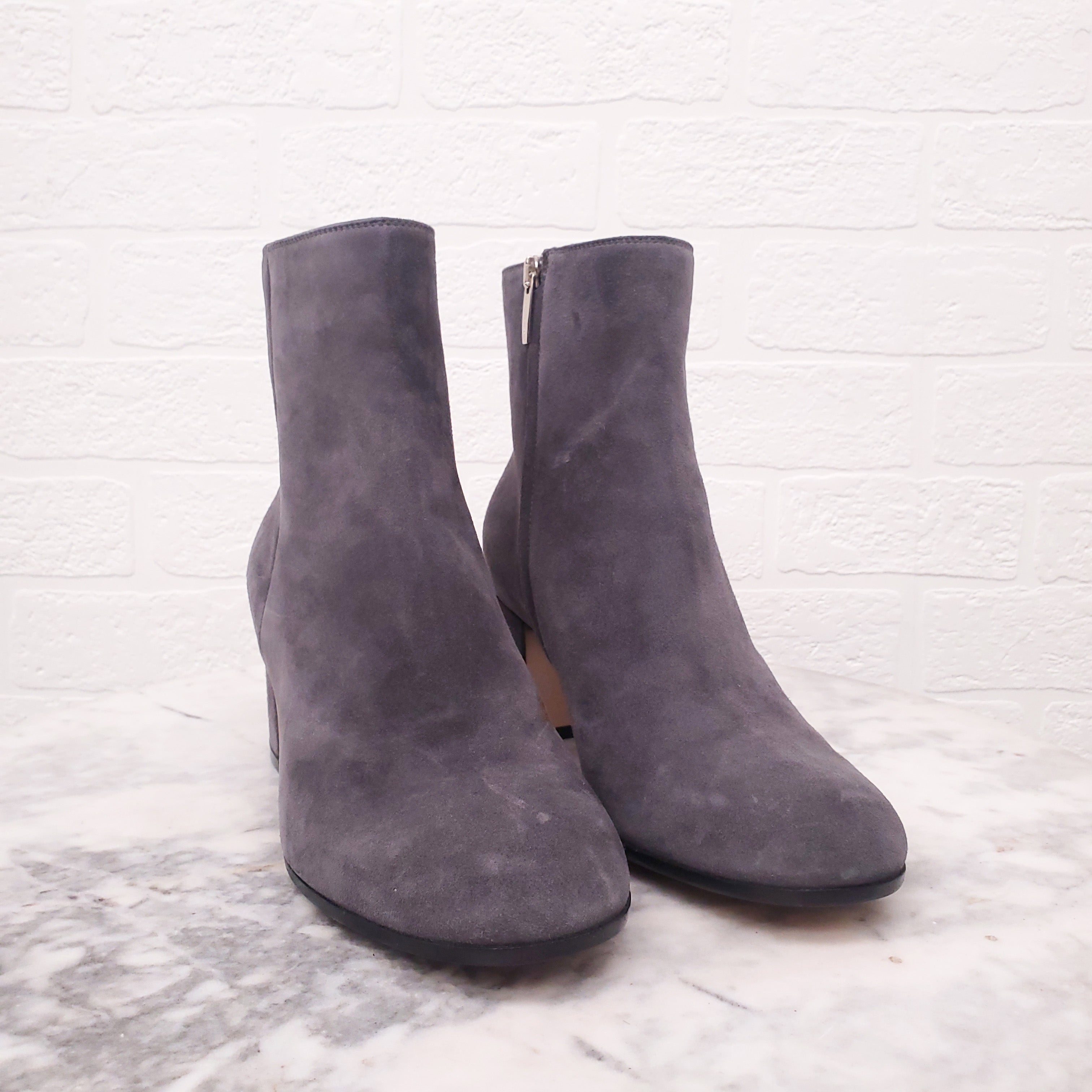 GIANVITO ROSSI GREY SUEDE BOOTIES - SIZE 39