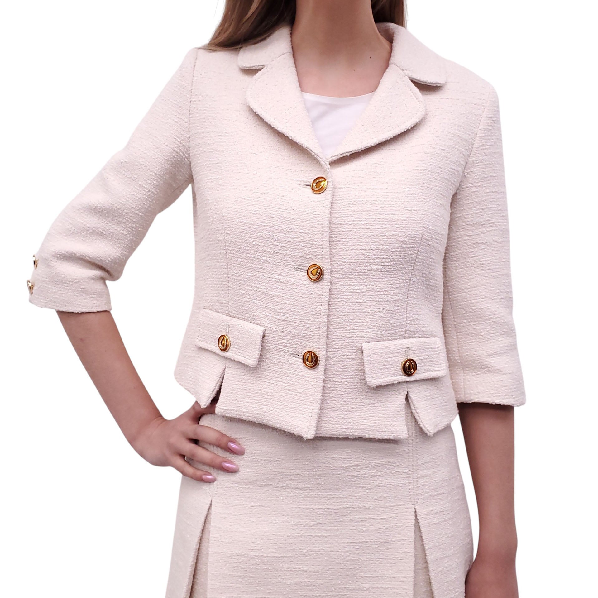 GUCCI CREAM CROPPED BOUCLÉ JACKET WITH HORSESHOE BUTTONS - SIZE 36