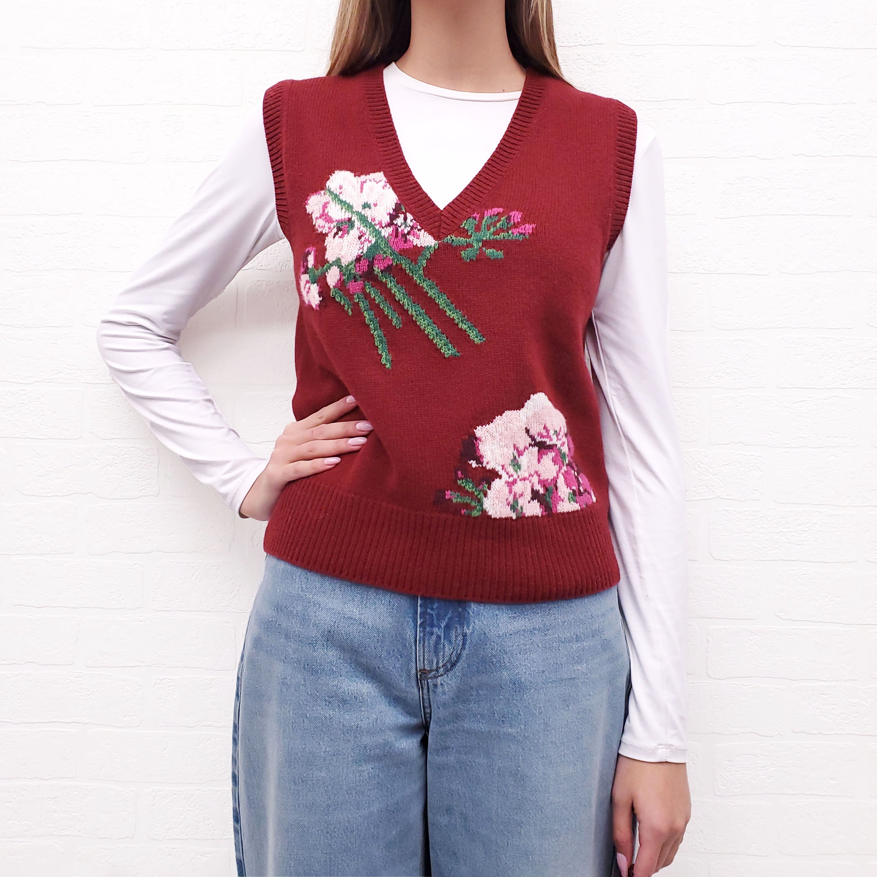 GUCCI FLORAL SWEATER VEST - SIZE L