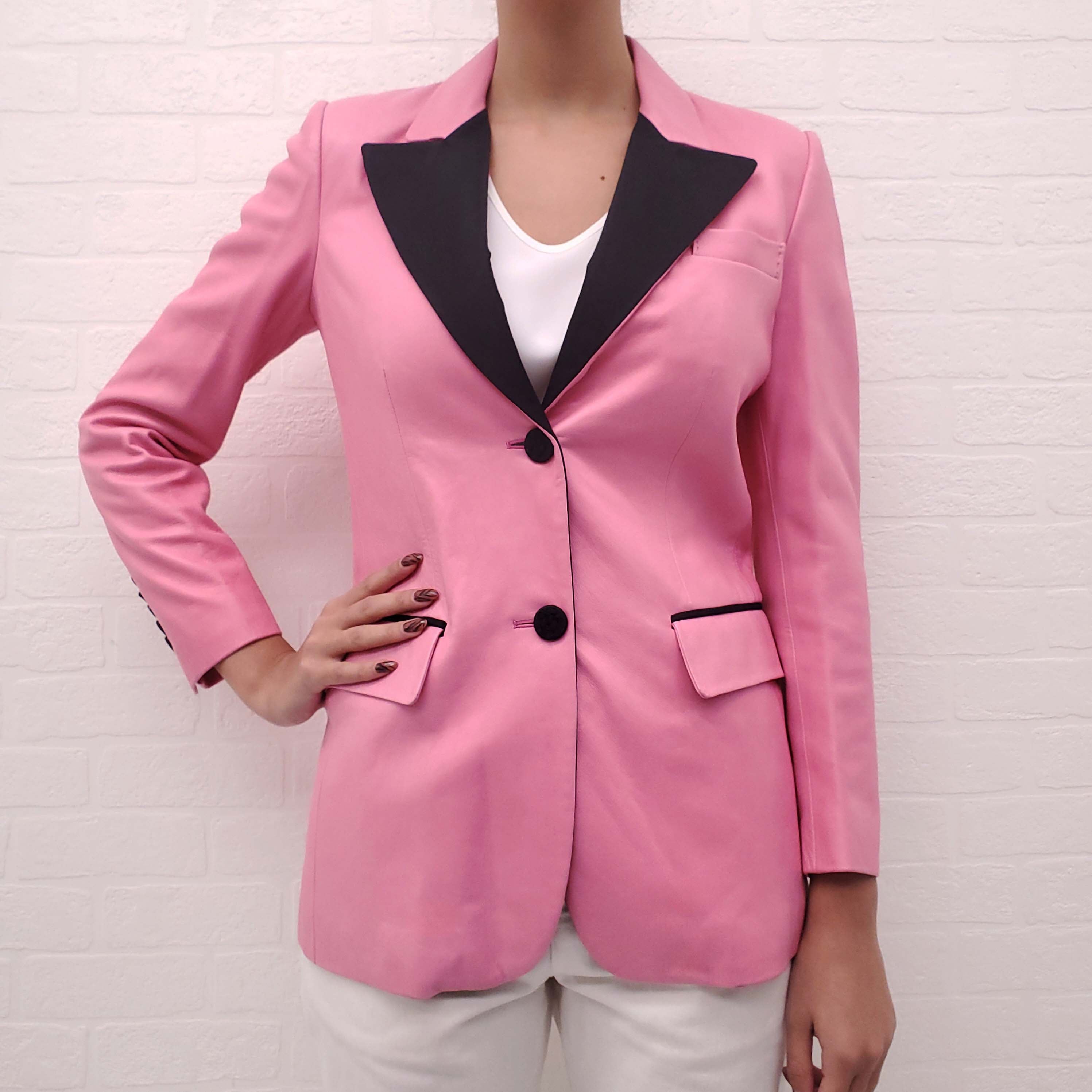 GUCCI PINK LEATHER BLAZER WITH BLACK LAPEL - SIZE 38