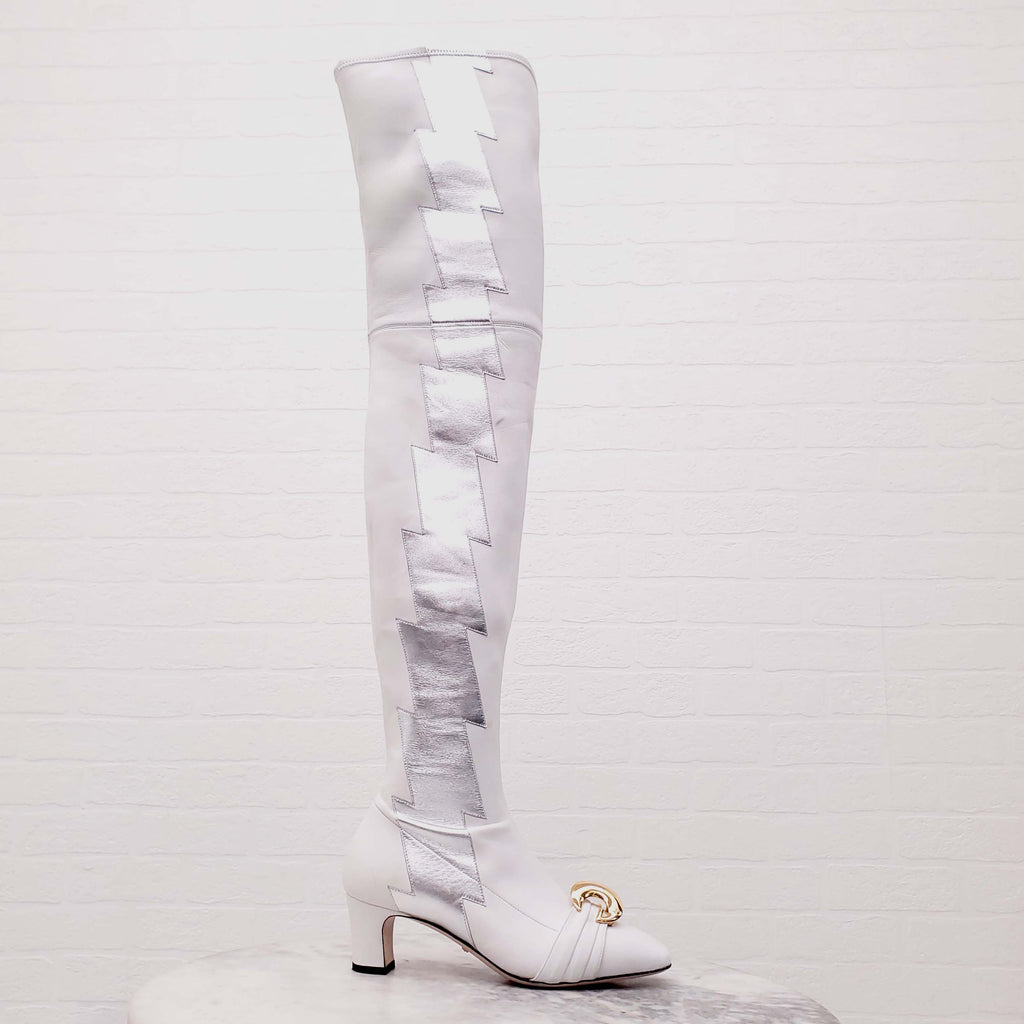 GUCCI WHITE BOOTS WITH SILVER STRIKE - SIZE 36