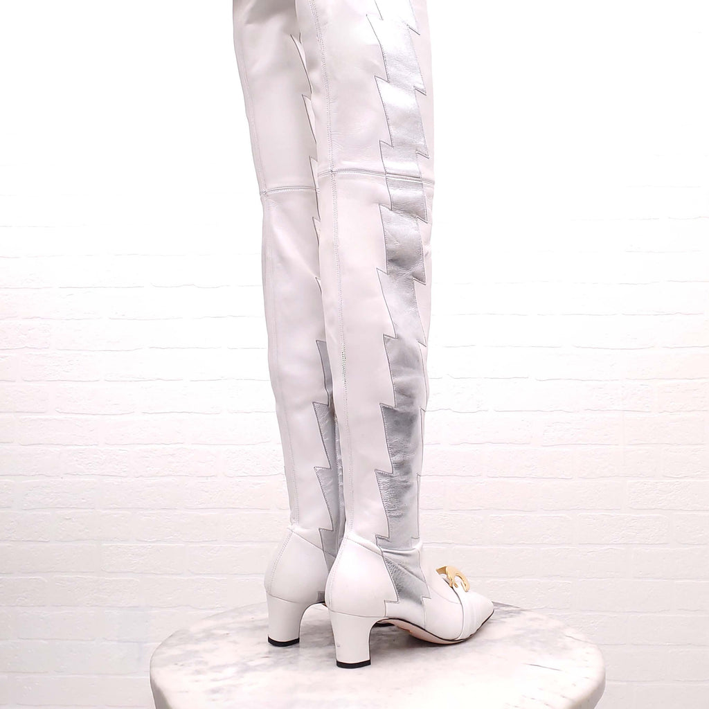 GUCCI WHITE BOOTS WITH SILVER STRIKE - SIZE 36