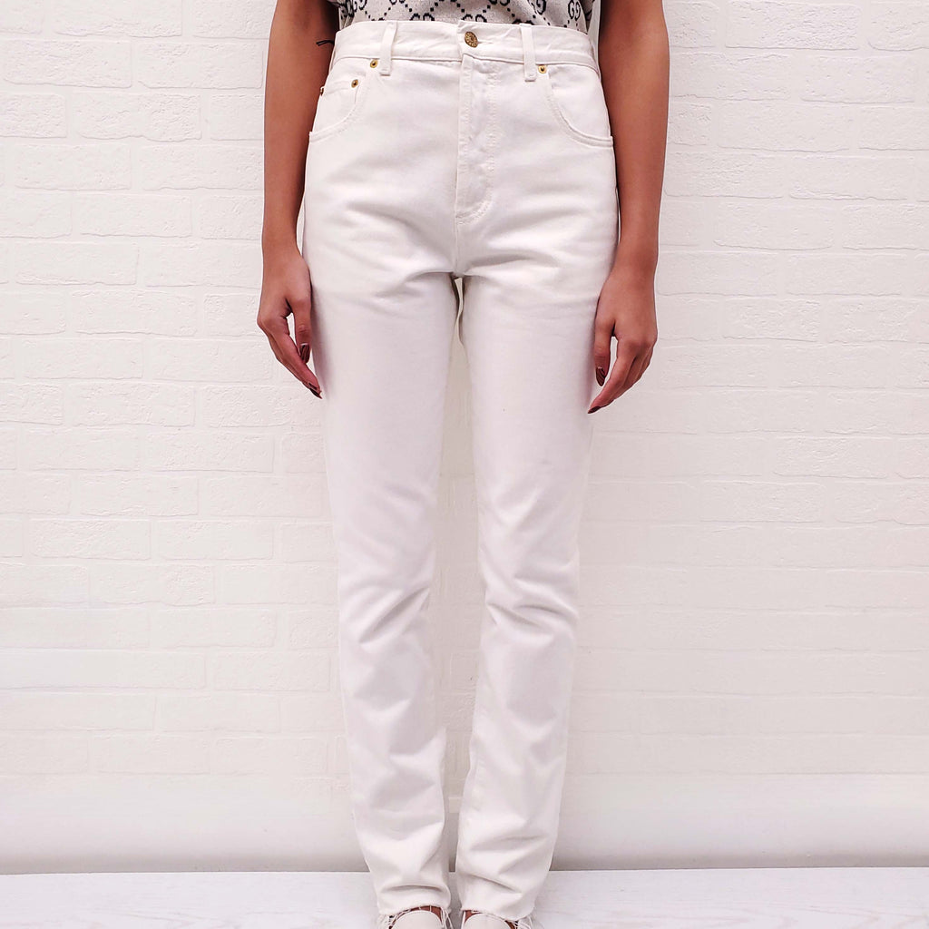 GUCCI WHITE UNISEX JEANS WITH LOGO ON BACK - SIZE 30