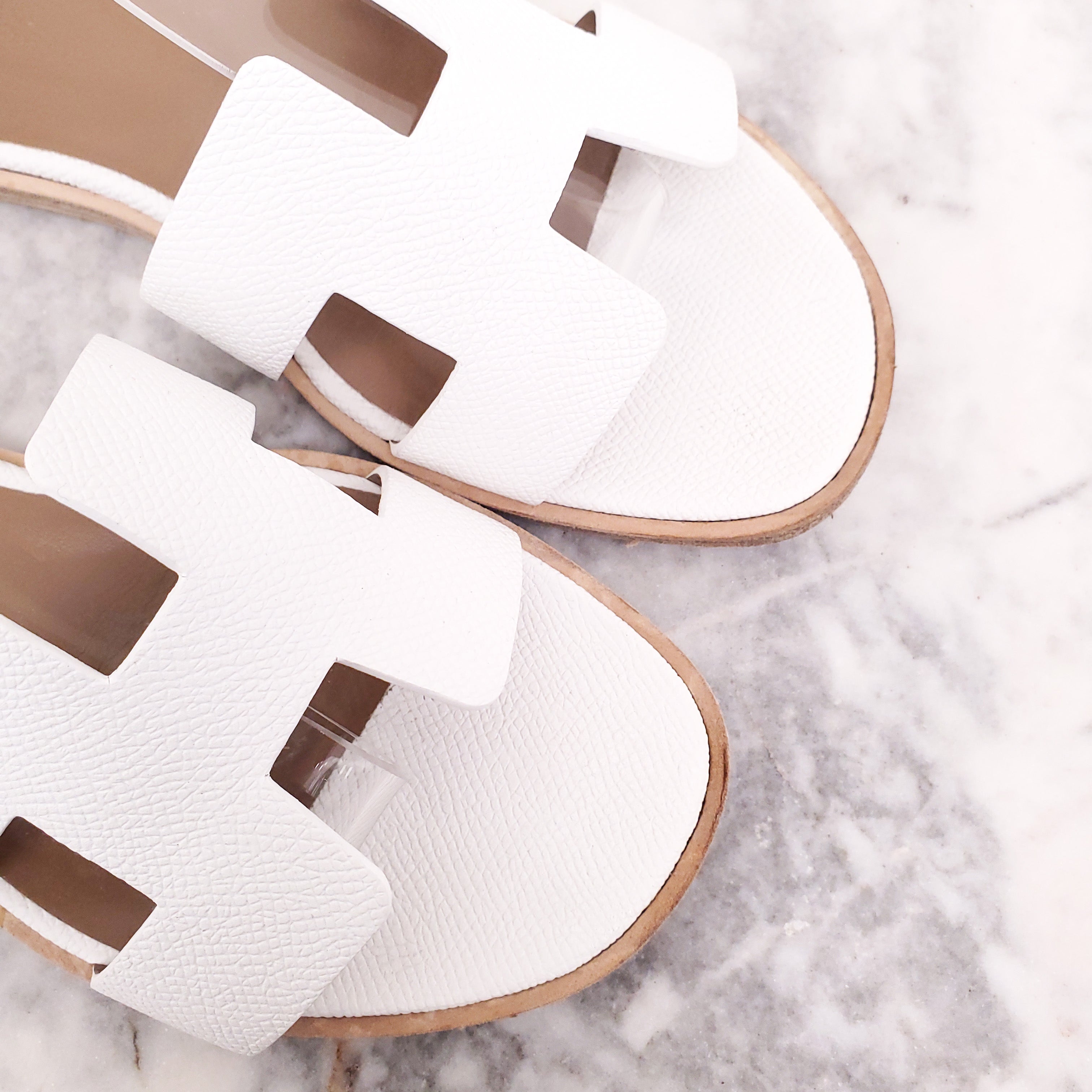 HERMÈS WHITE LEGEND SANDALS - SIZE 36
