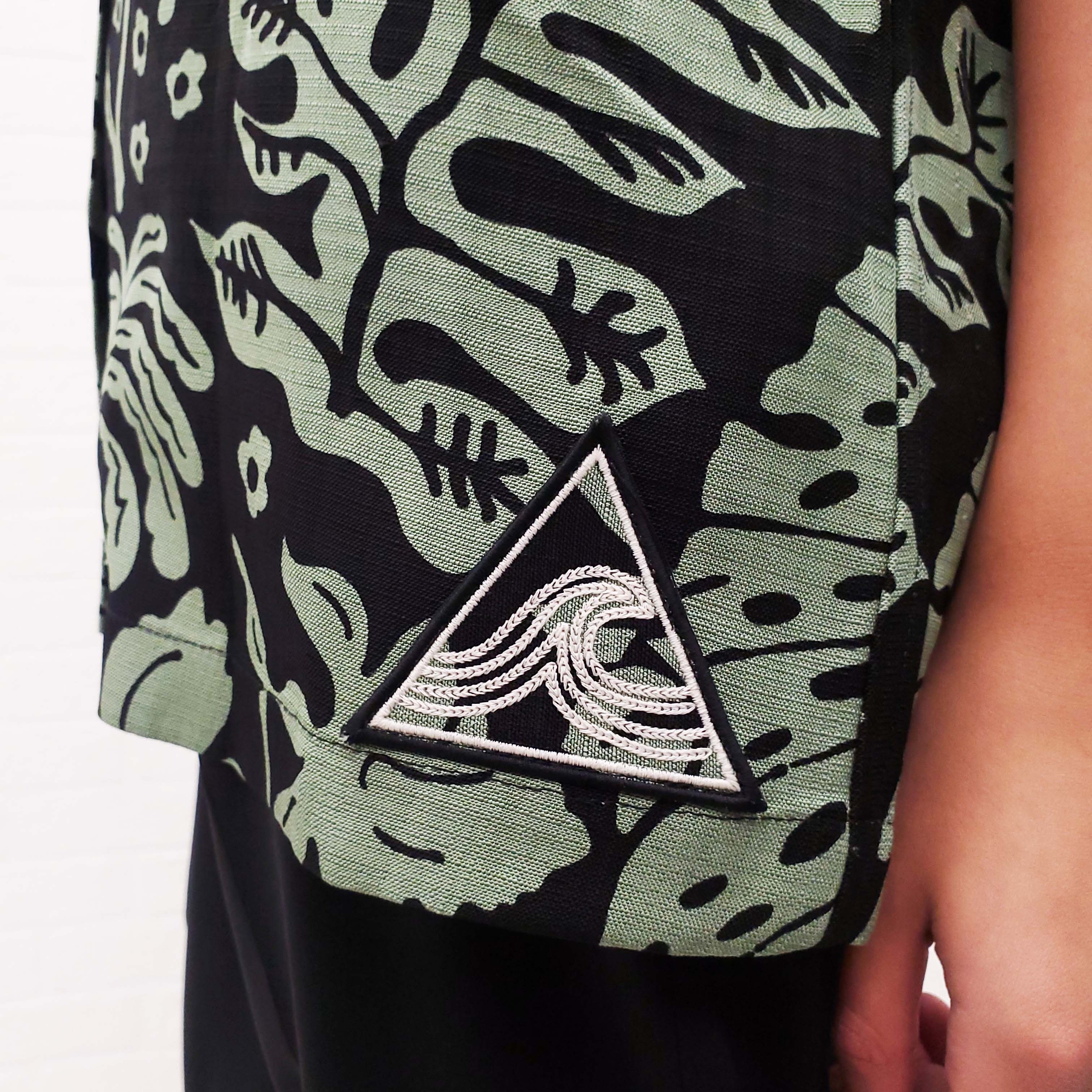JIL SANDER UNISEX GREEN AND BLACK PATTERNED HAWAIIAN SHIRT - SIZE 36