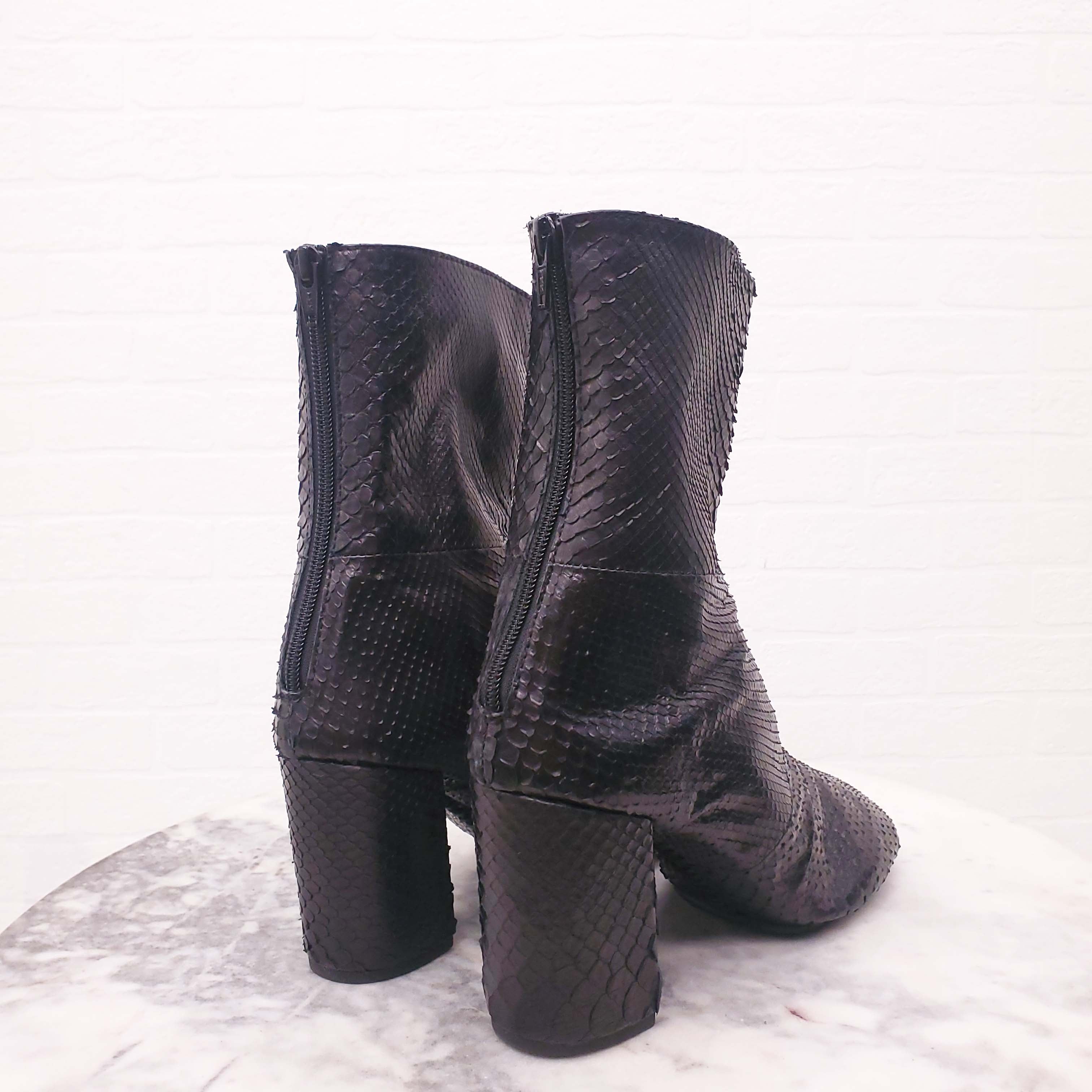 JUNYA WATANABE X COMMES DES GARÇONS BLACK SNAKESKIN EFFECT BOOTIES - SIZE M/US 9.5