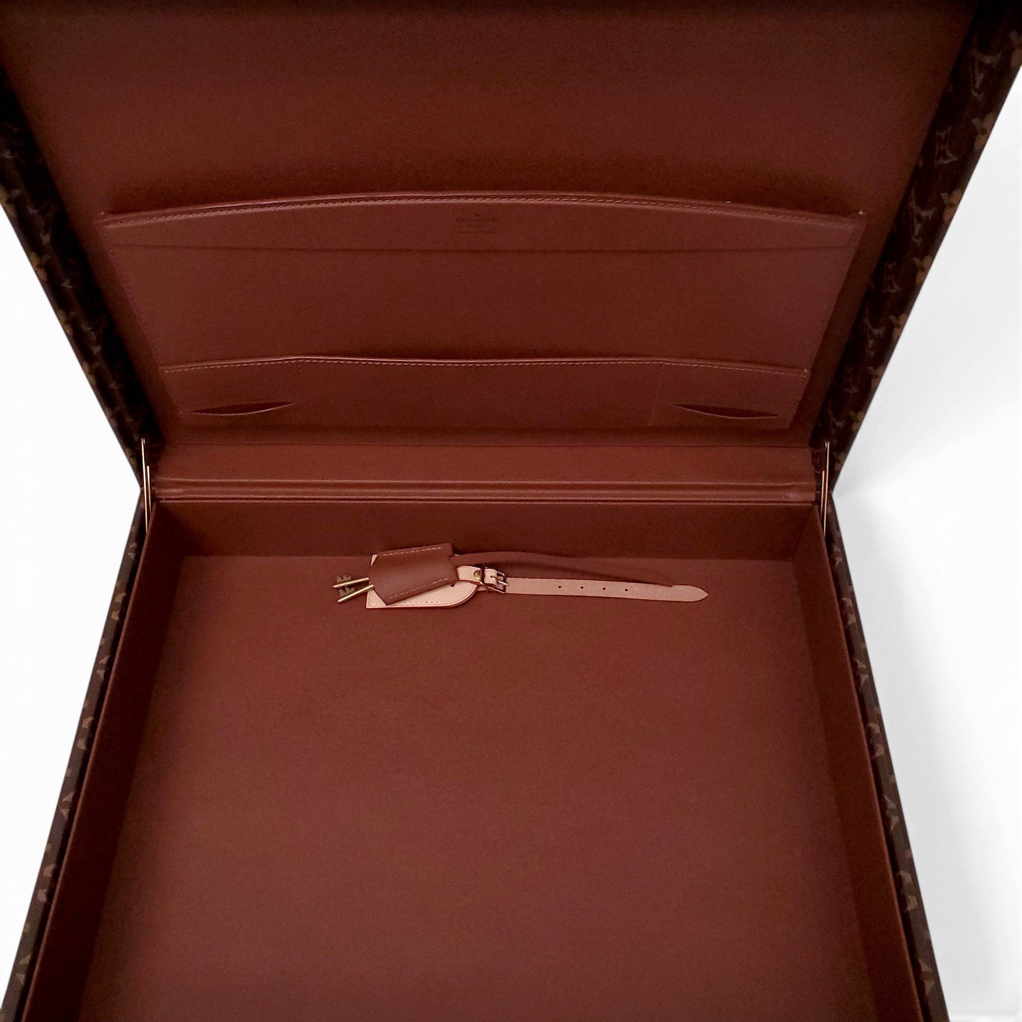 LOUIS VUITTON BRIEFCASE