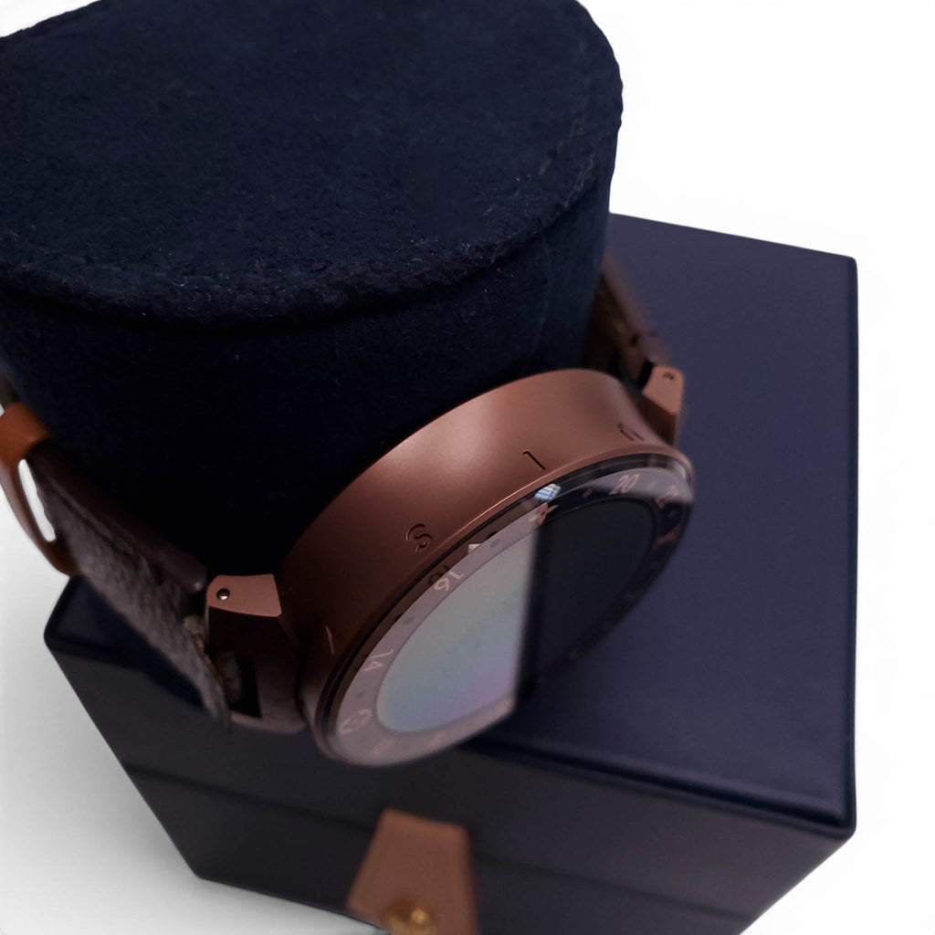 LOUIS VUITTON TAMBOUR HORIZON LIGHT UP CONNECTED WATCH