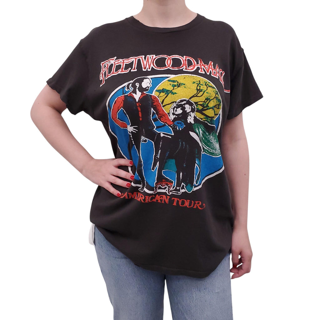 MADEWORN FLEETWOOD MAC GRAPHIC T-SHIRT - SIZE L