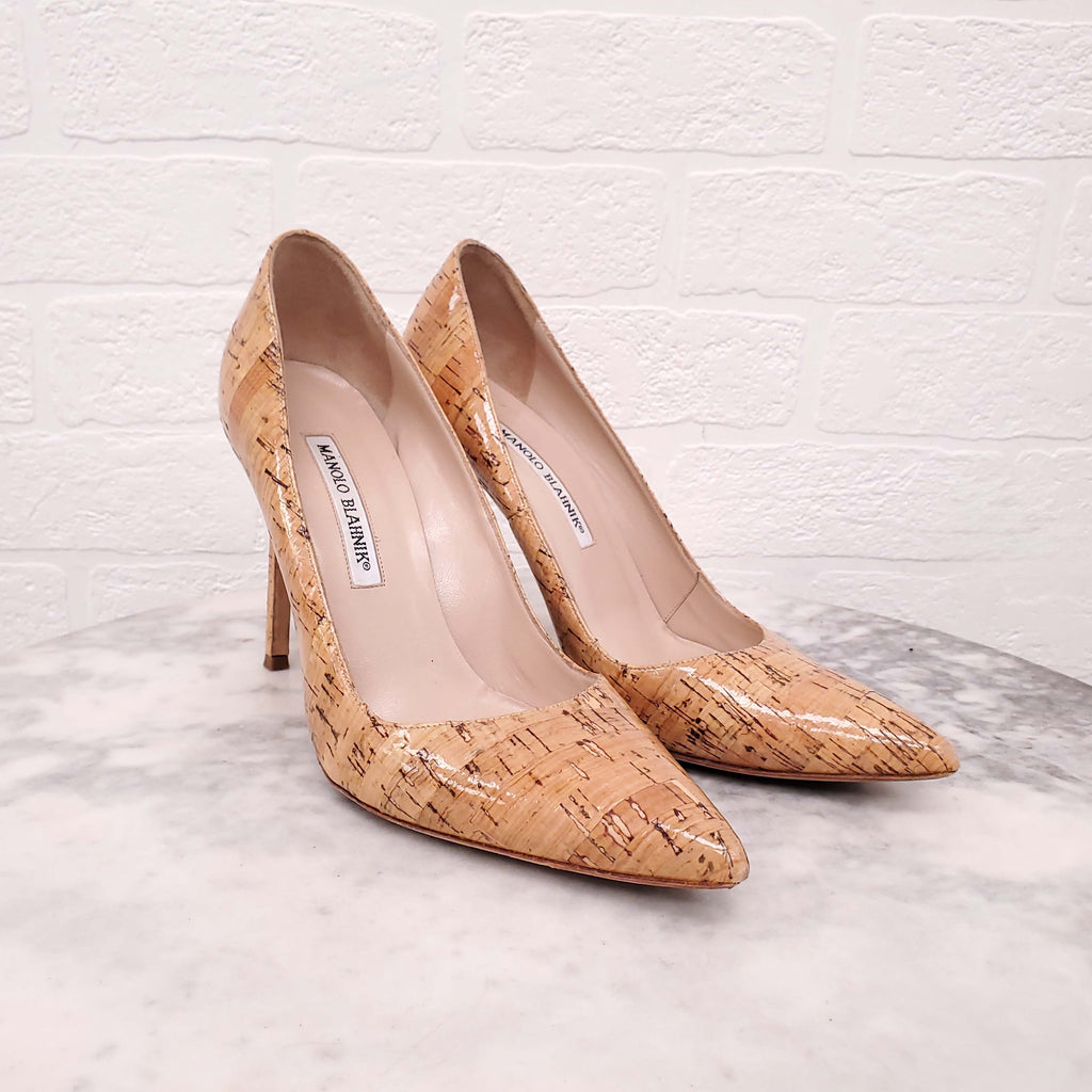 MANOLO BLAHNIK CORK HEELS - SIZE 38.5