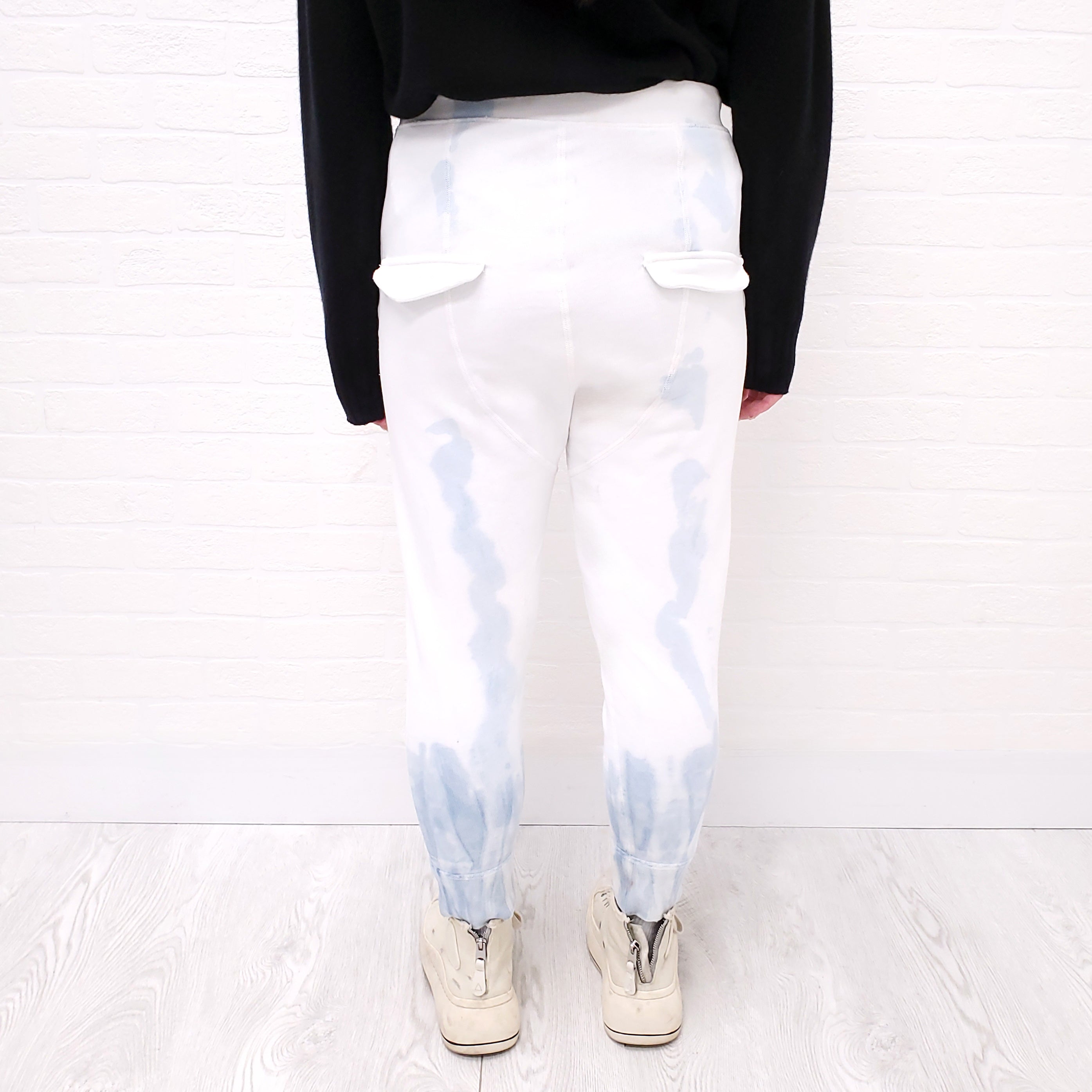 NILI LOTAN BLUE TIE DYE SWEATPANTS - SIZE S