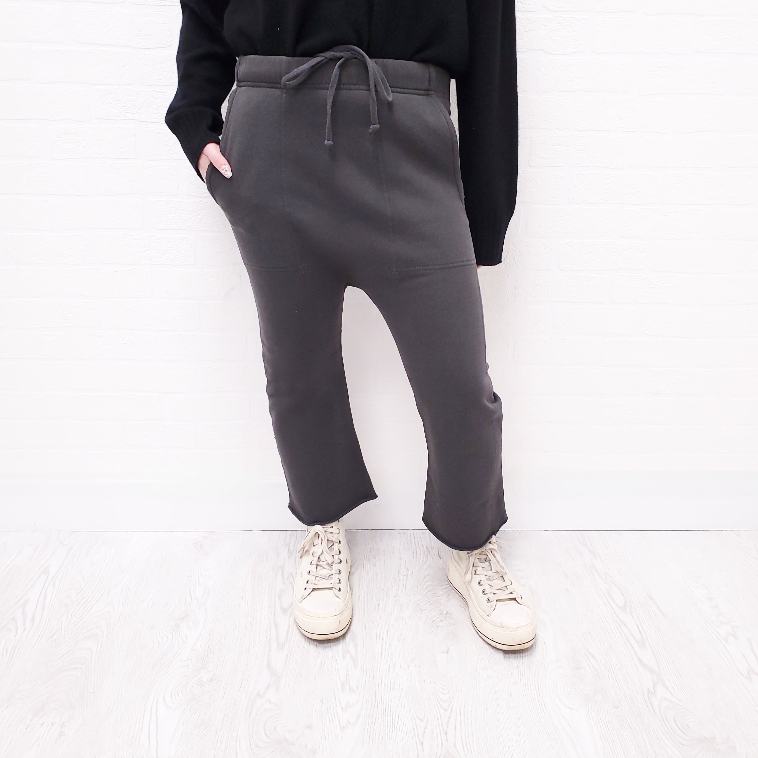 NILI LOTAN GREY HAREM SWEATPANTS - SIZE XS