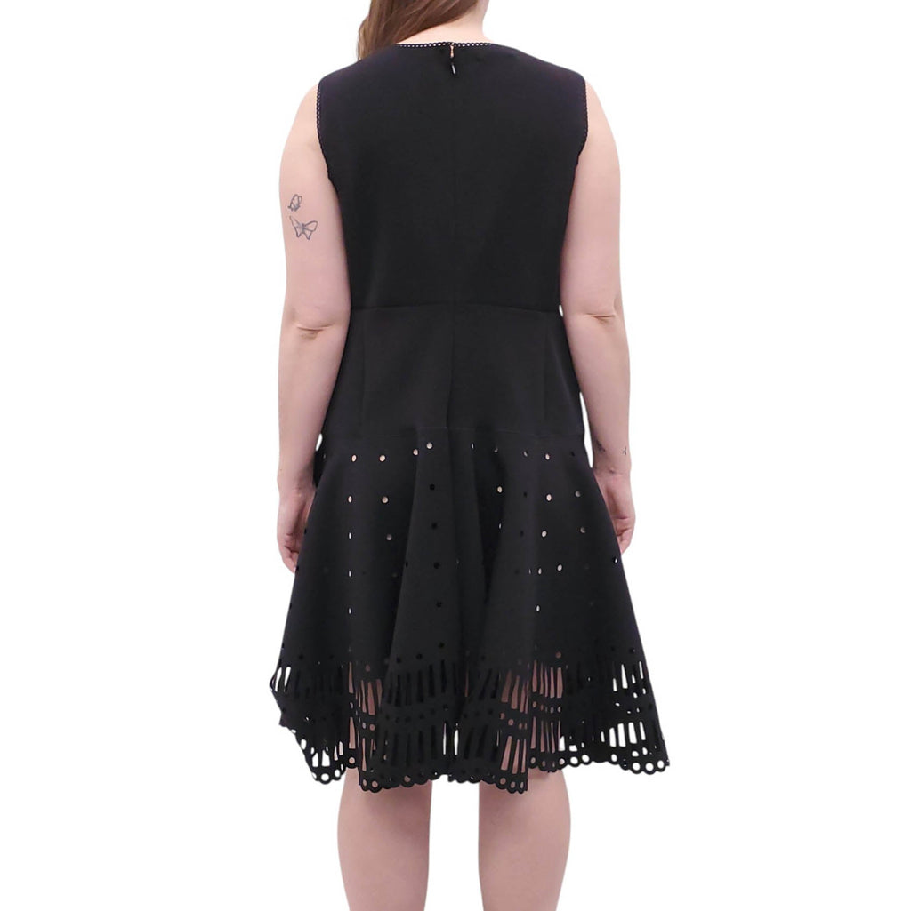 OSCAR DE LA RENTA BLACK NEOPRENE DRESS WITH LASER CUT OUT DETAIL - SIZE 16
