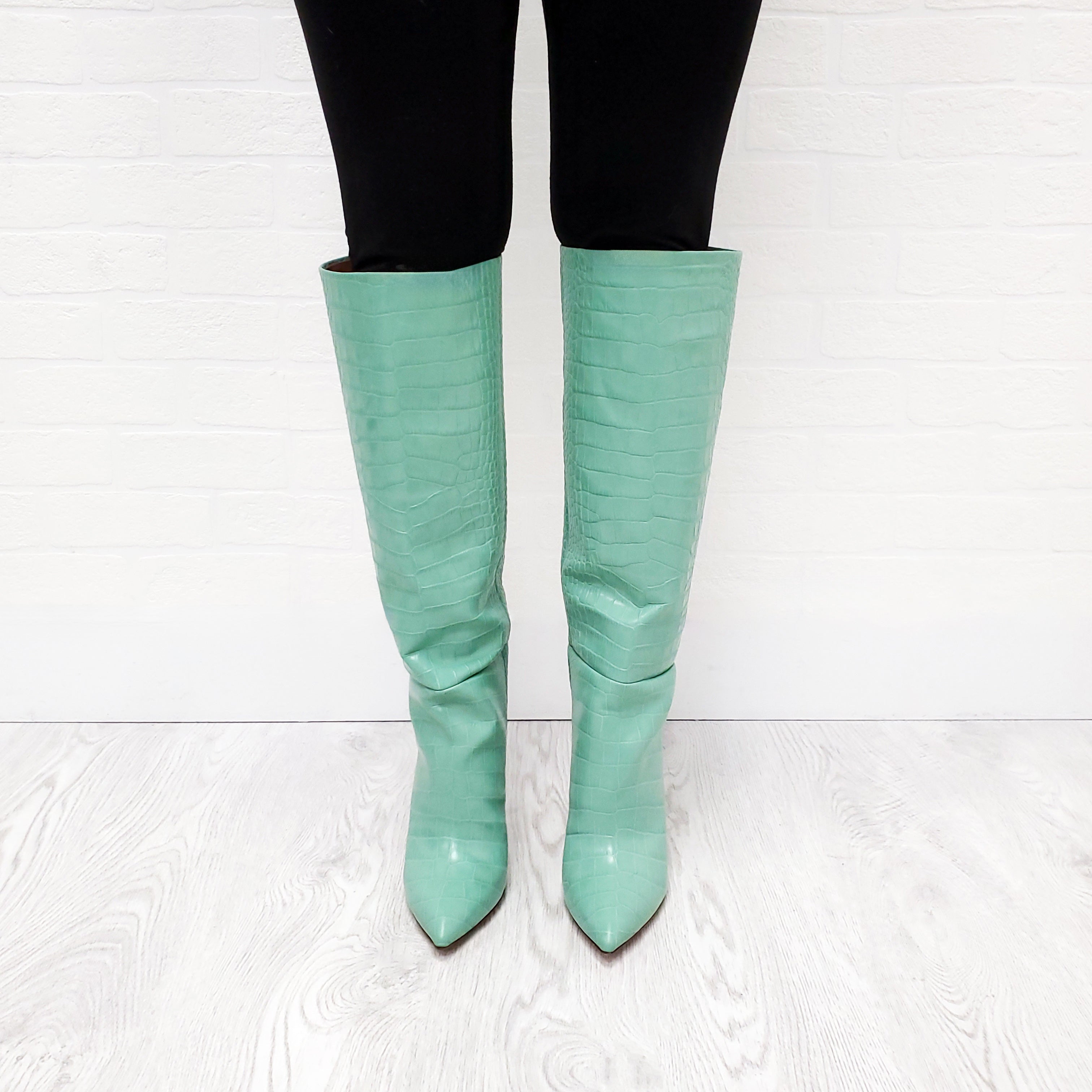 PARIS TEXAS MINT CROCODILE PRINT LEATHER BOOTS - SIZE 37.5